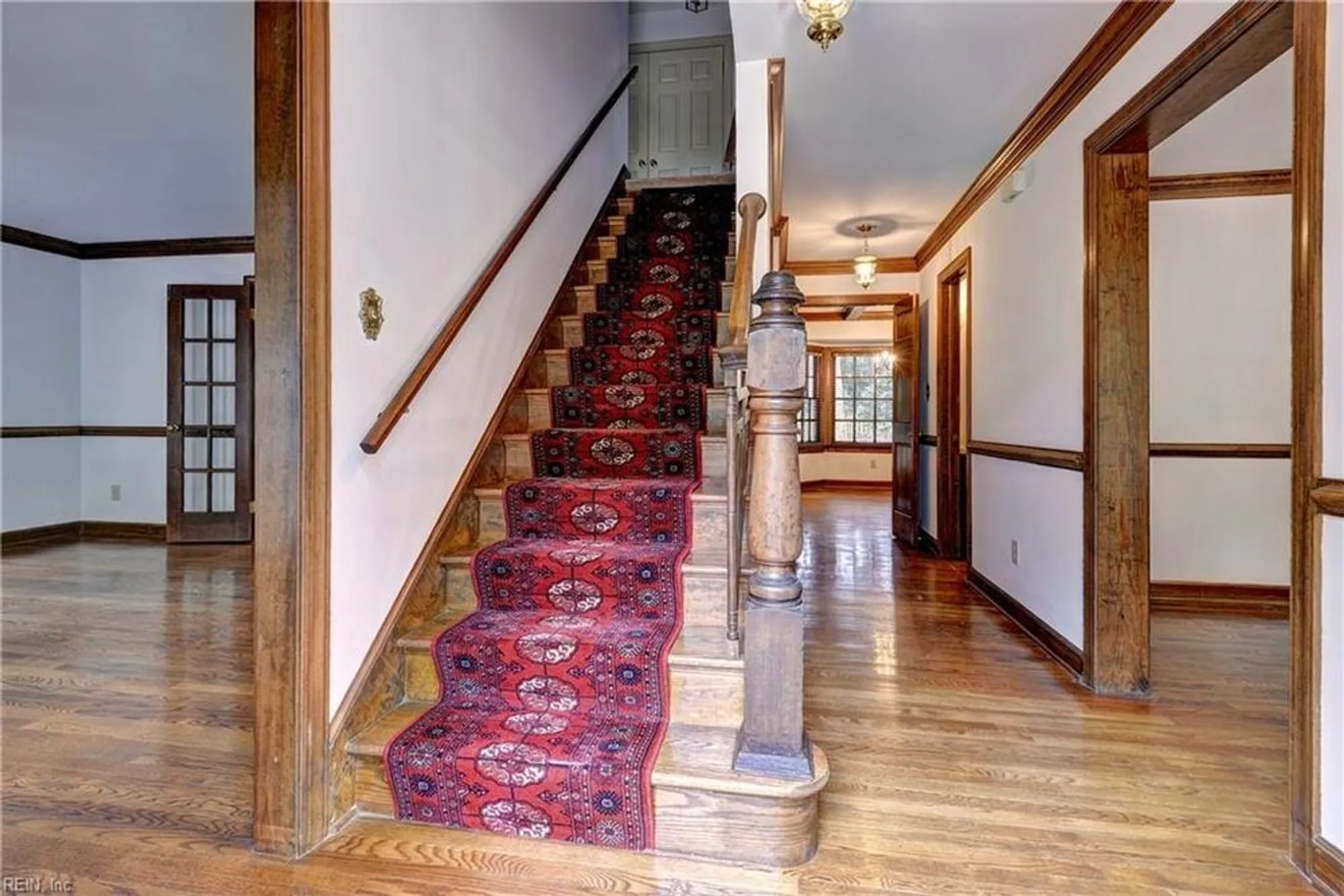 Property Slideshow image 3 of 45 | 136 thomas dale, Williamsburg, VA, 23185