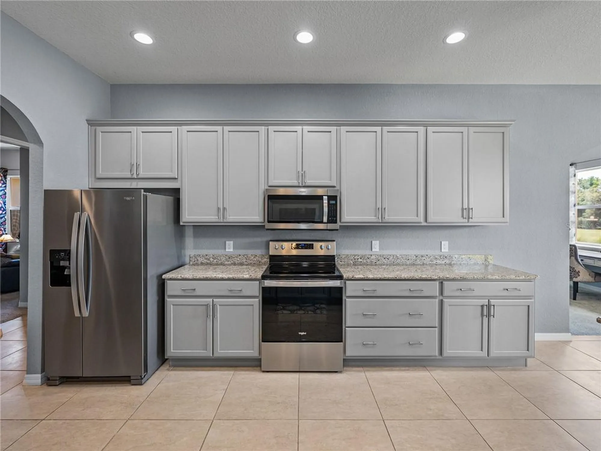 Property Slideshow image 13 of 90 | 1124 sawgrass dr, Winter Haven, FL, 33884