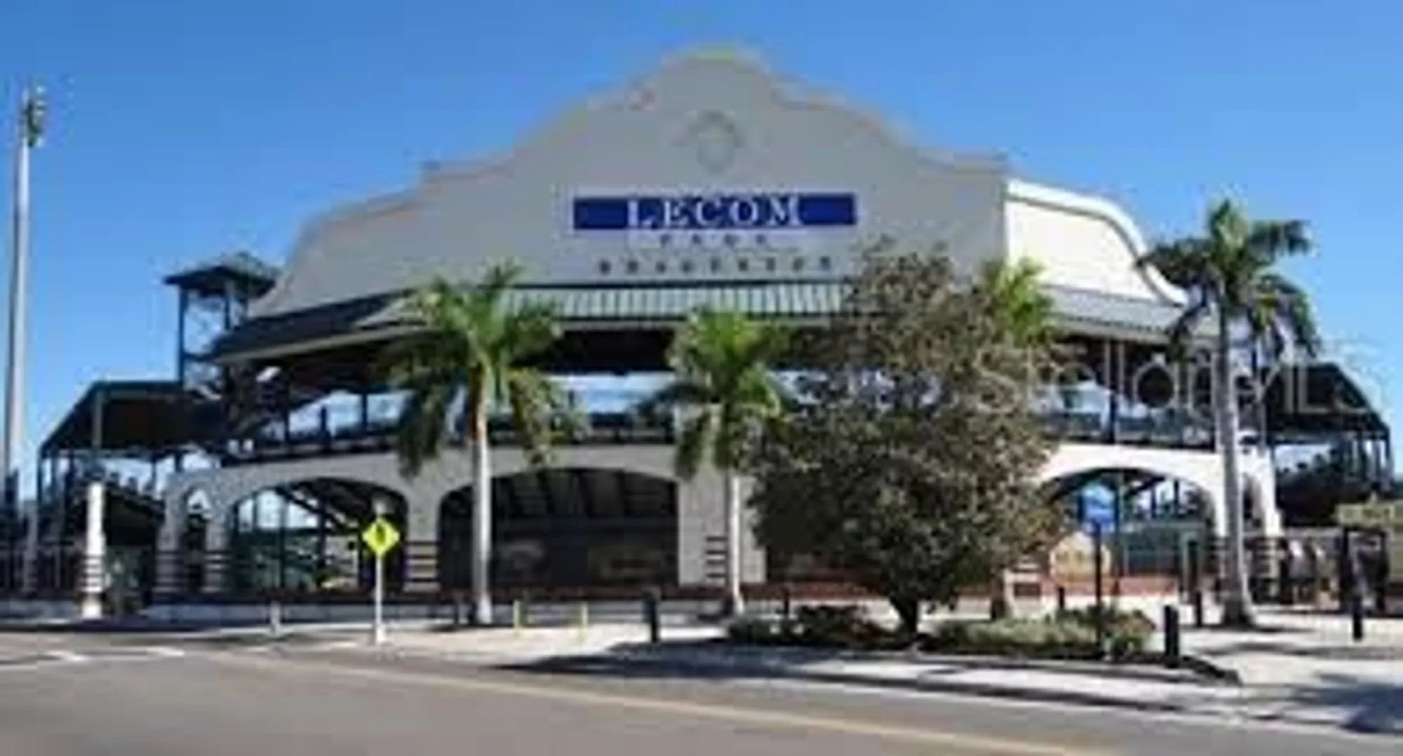 Property Slideshow image 50 of 57 | 3619 36th avenue dr, Bradenton, FL, 34205