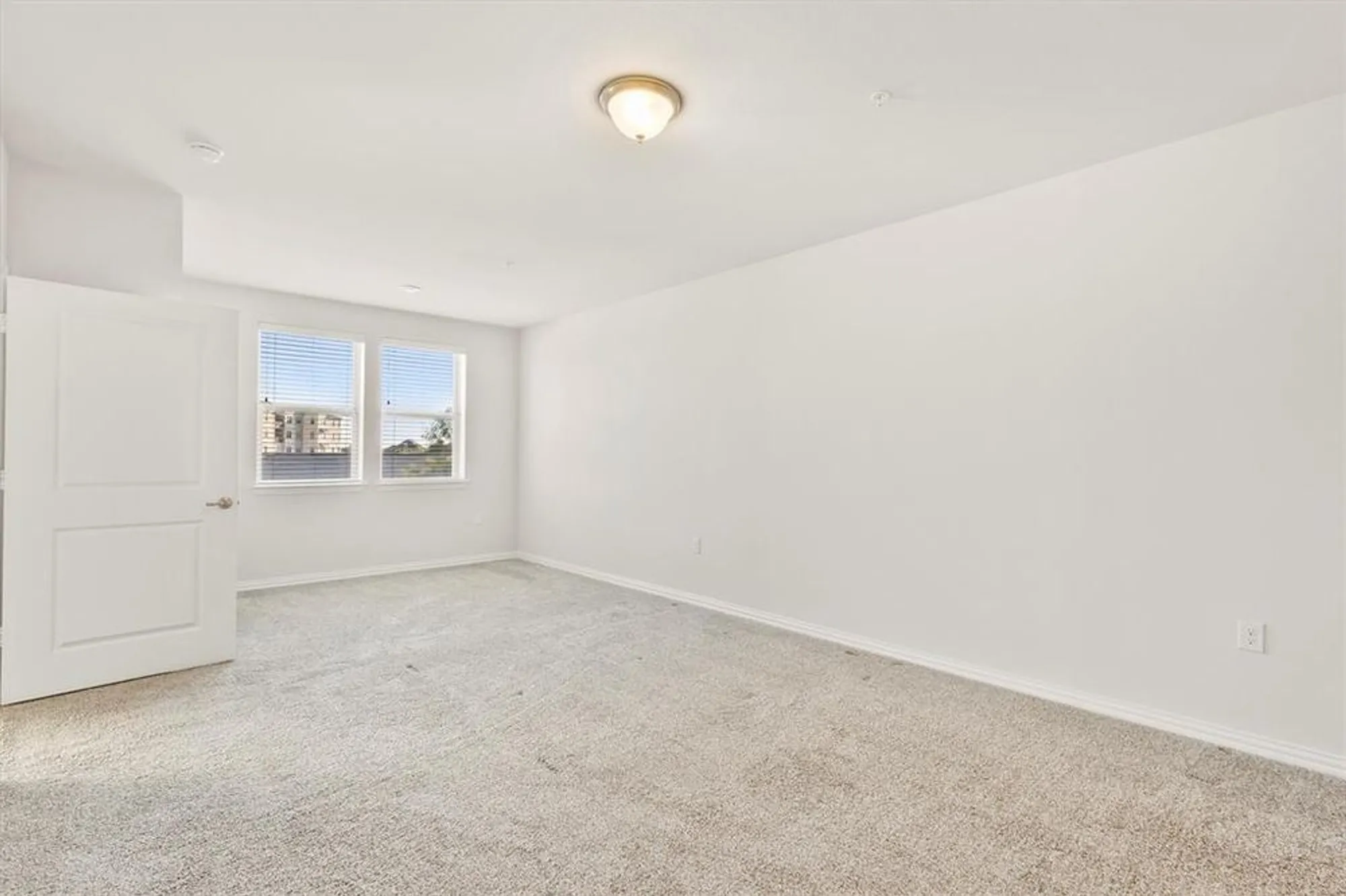 Property Slideshow image 13 of 30 | 651 n watters rd 7202, Allen, TX, 75013