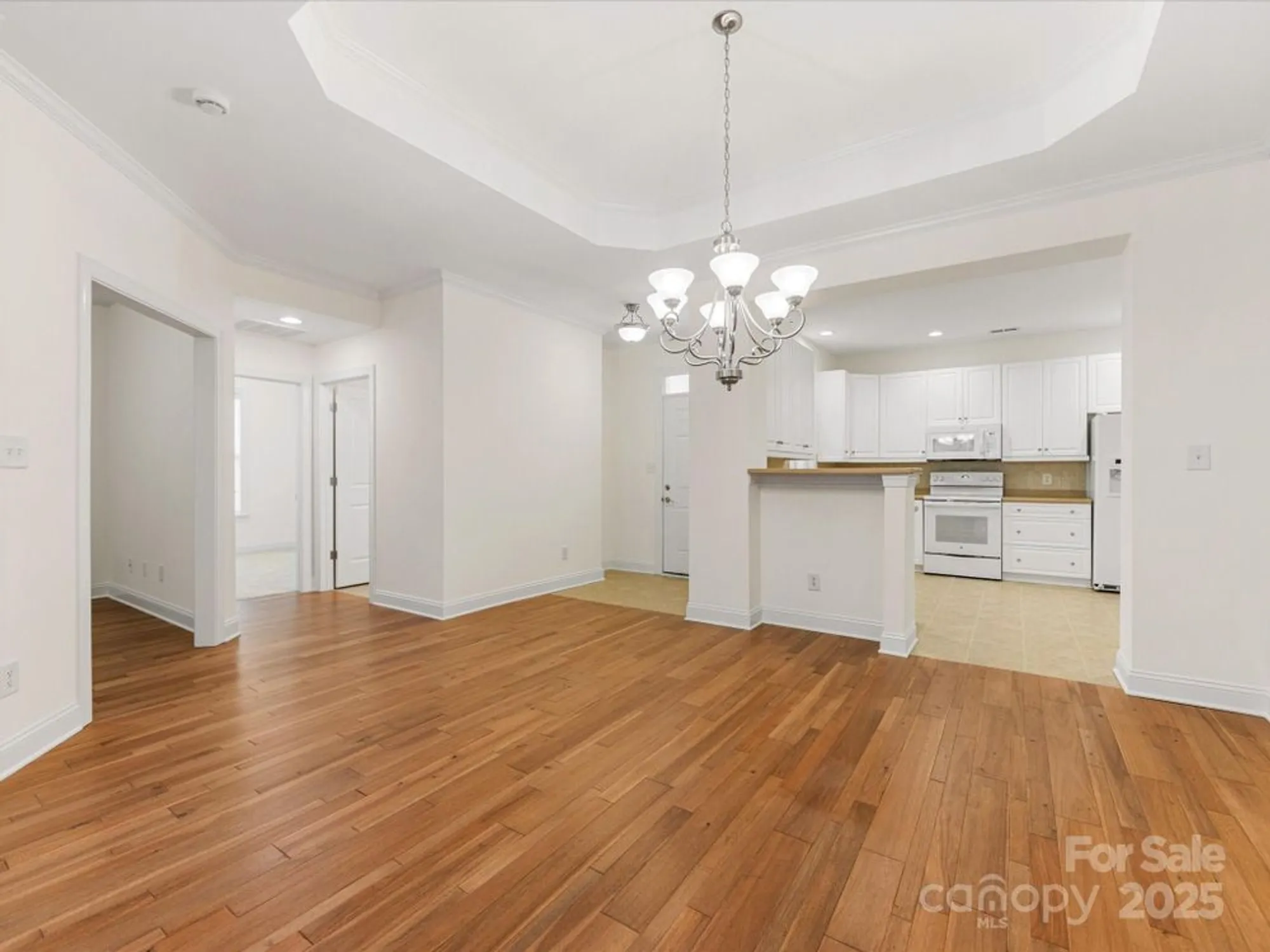 Property Slideshow image 13 of 47 | 2963 bellasera way, Matthews, NC, 28105