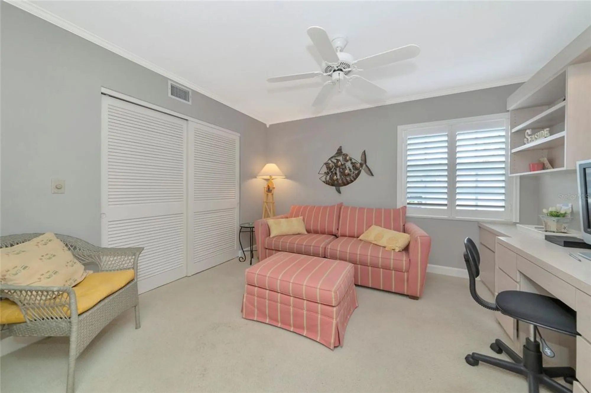 Property Slideshow image 9 of 52 | 1145 edgewater cir # 1145, Bradenton, FL, 34209