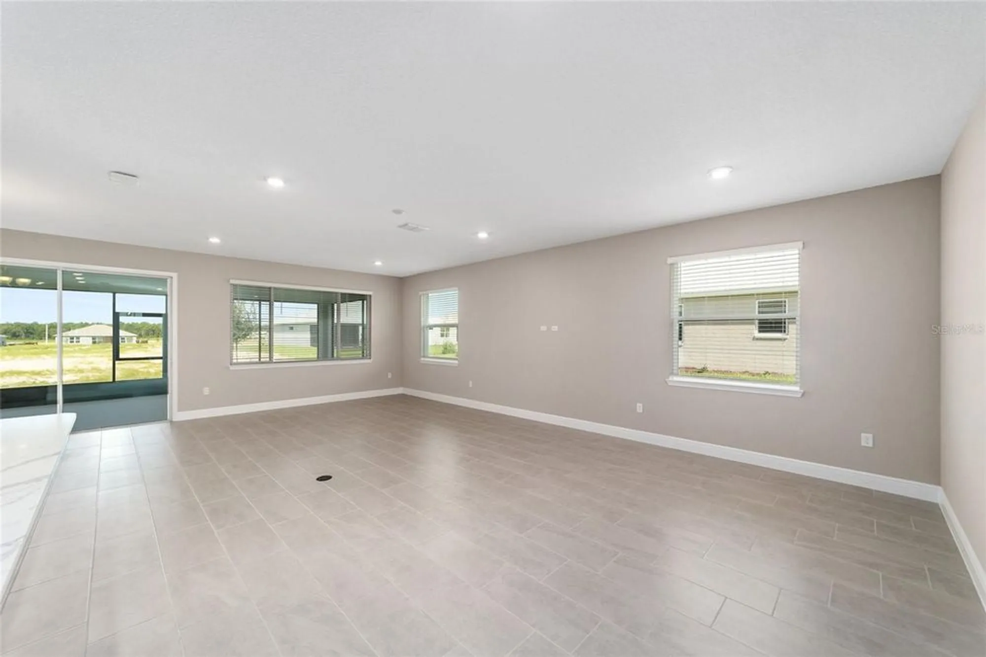 Property Slideshow image 10 of 37 | 10308 sw 105th ct, Ocala, FL, 34481