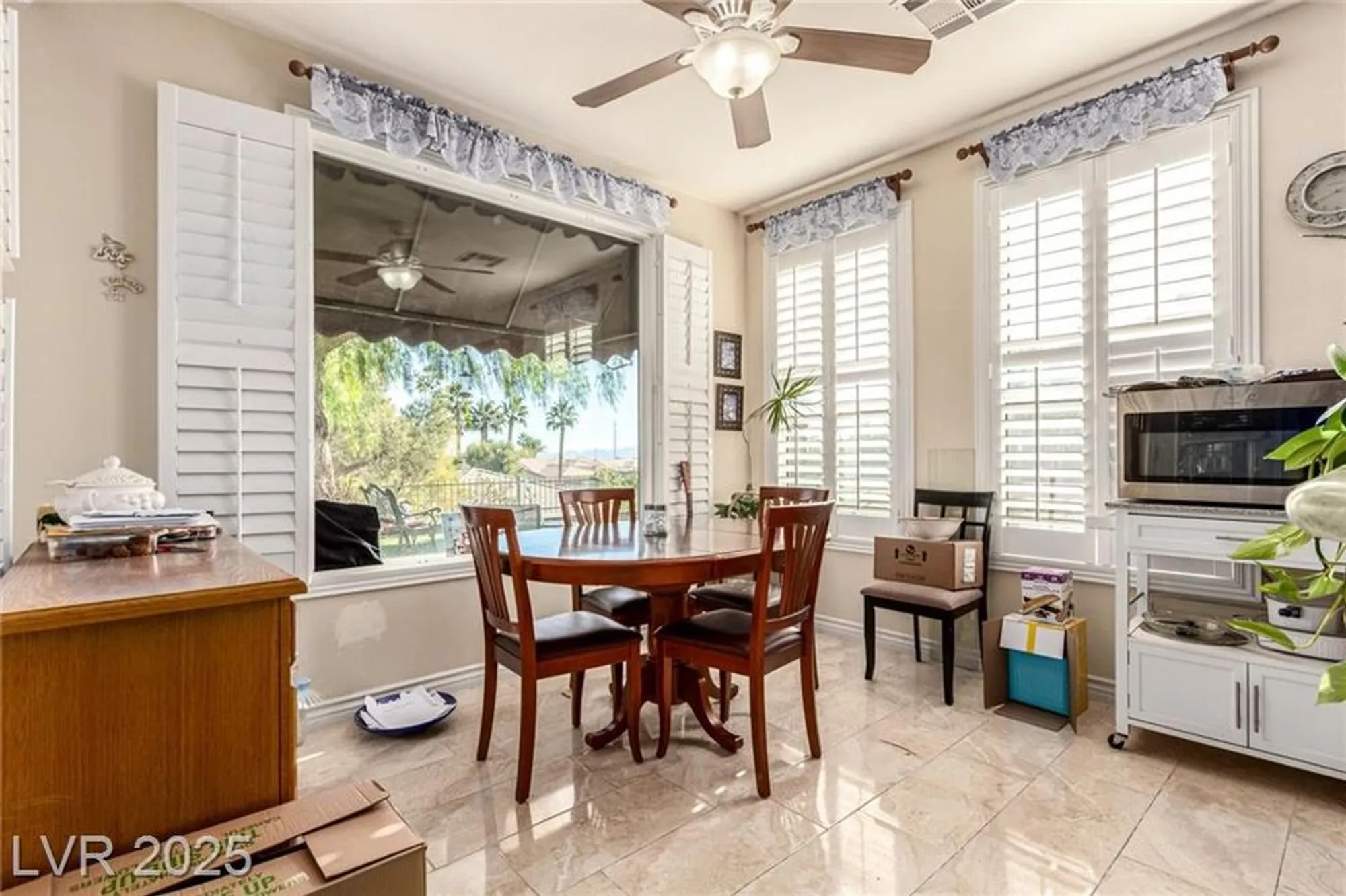 Property Slideshow image 5 of 18 | 4952 rivedro st, Las Vegas, NV, 89135