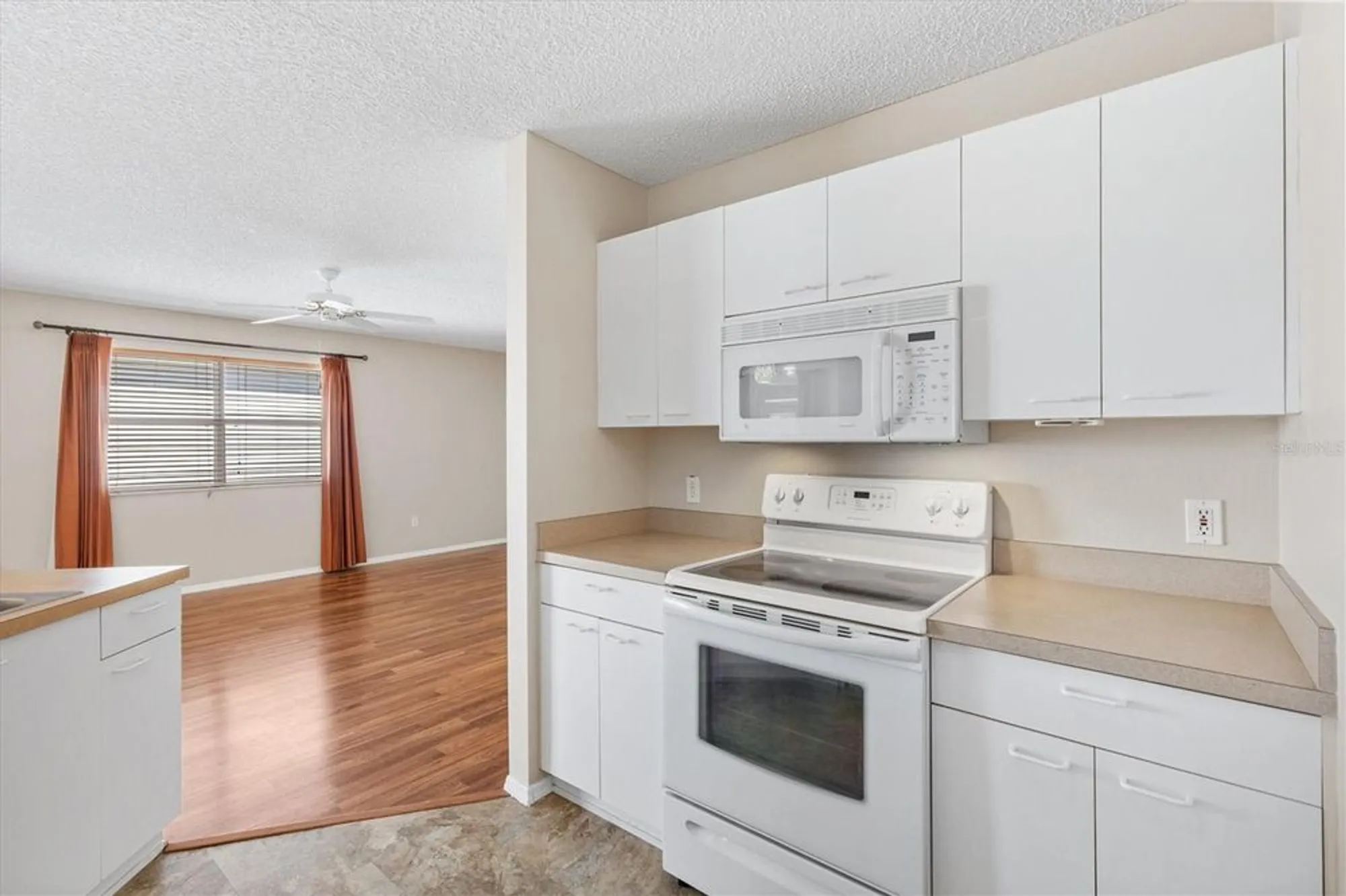 Property Slideshow image 13 of 29 | 1611 campos dr, The Villages, FL, 32162