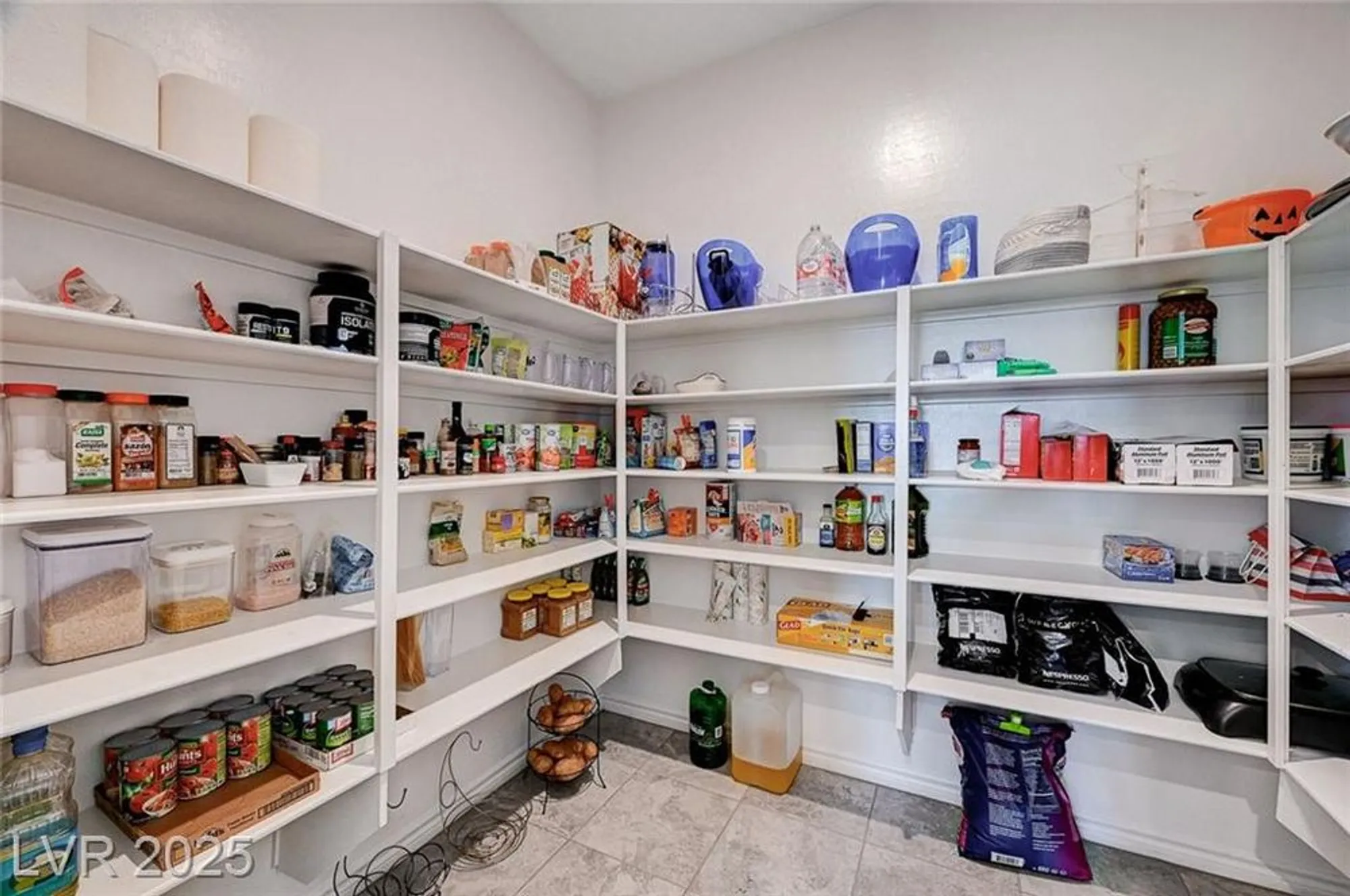 Property Slideshow image 23 of 99 | 33 reverie heights ave, Henderson, NV, 89011