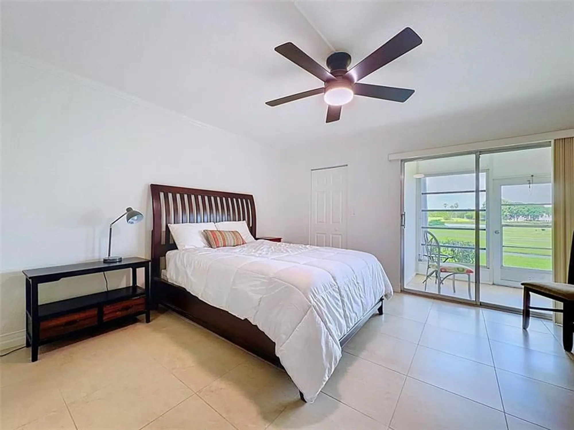 Property Slideshow image 9 of 22 | 2801 victoria way k1, Coconut Creek, FL, 33066