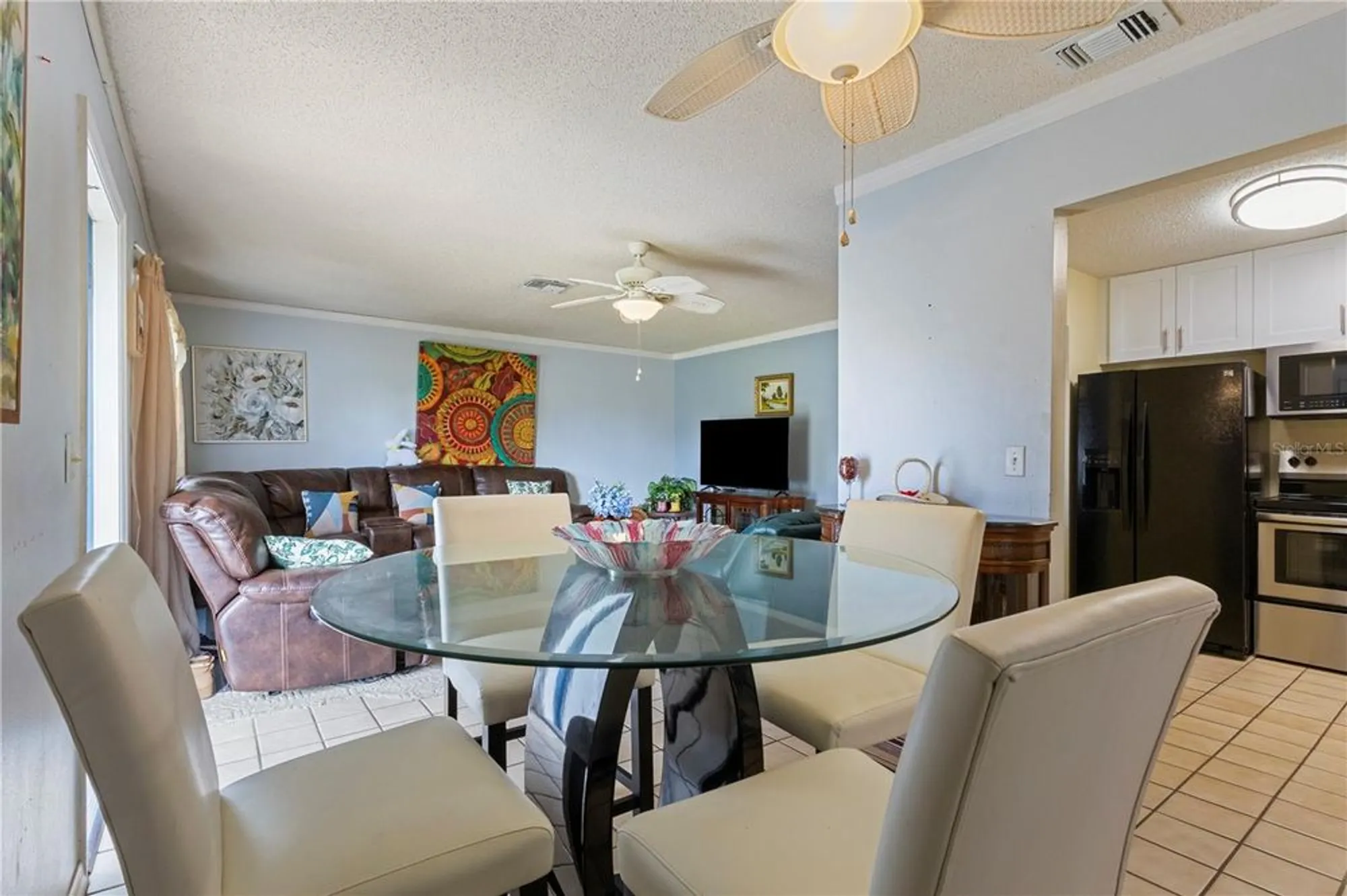 Property Slideshow image 11 of 34 | 409 feltham trl b, Sun City Center, FL, 33573