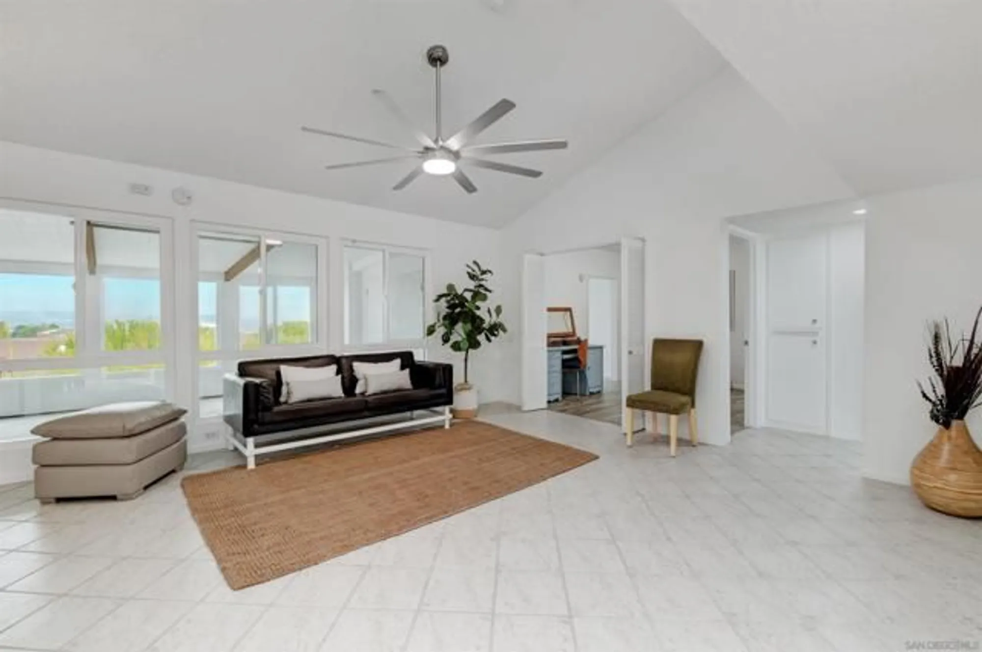Property Slideshow image 5 of 39 | 3660 vista campana 37, Oceanside, CA, 92057