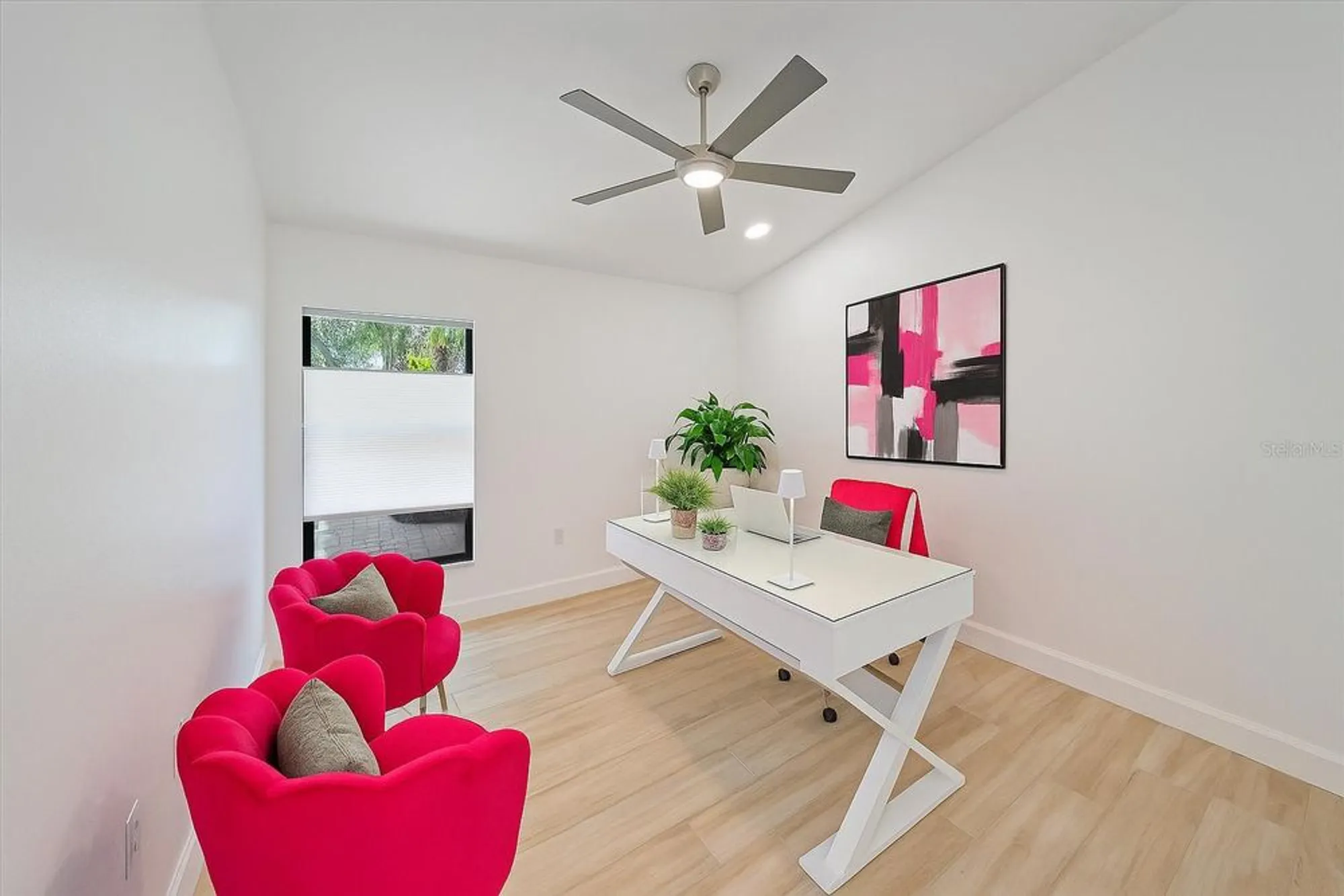Property Slideshow image 26 of 33 | 1684 pintail way 7, Sarasota, FL, 34231