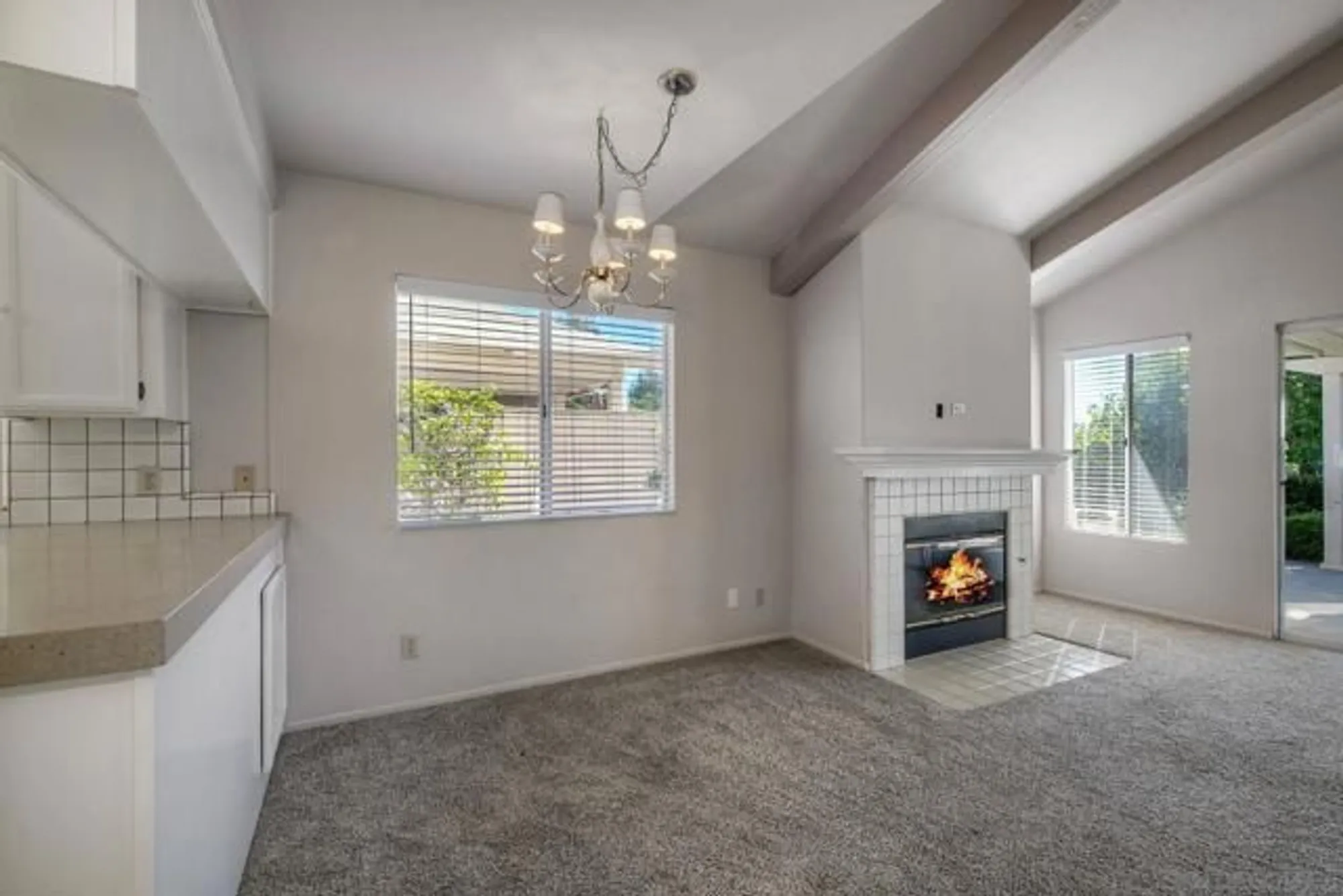 Property Slideshow image 10 of 42 | 1089 ridge heights dr, Fallbrook, CA, 92028