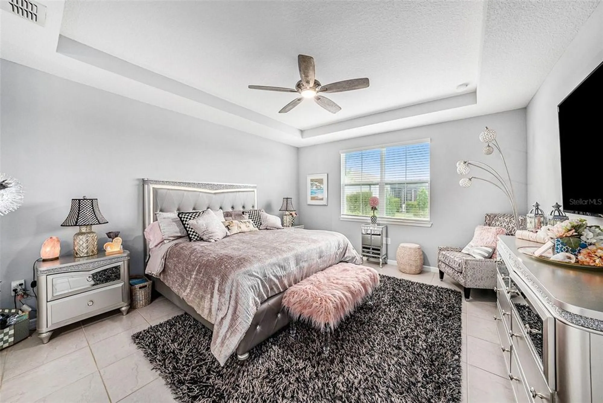 Property Slideshow image 13 of 30 | 19865 sea glass cir, Land O Lakes, FL, 34638