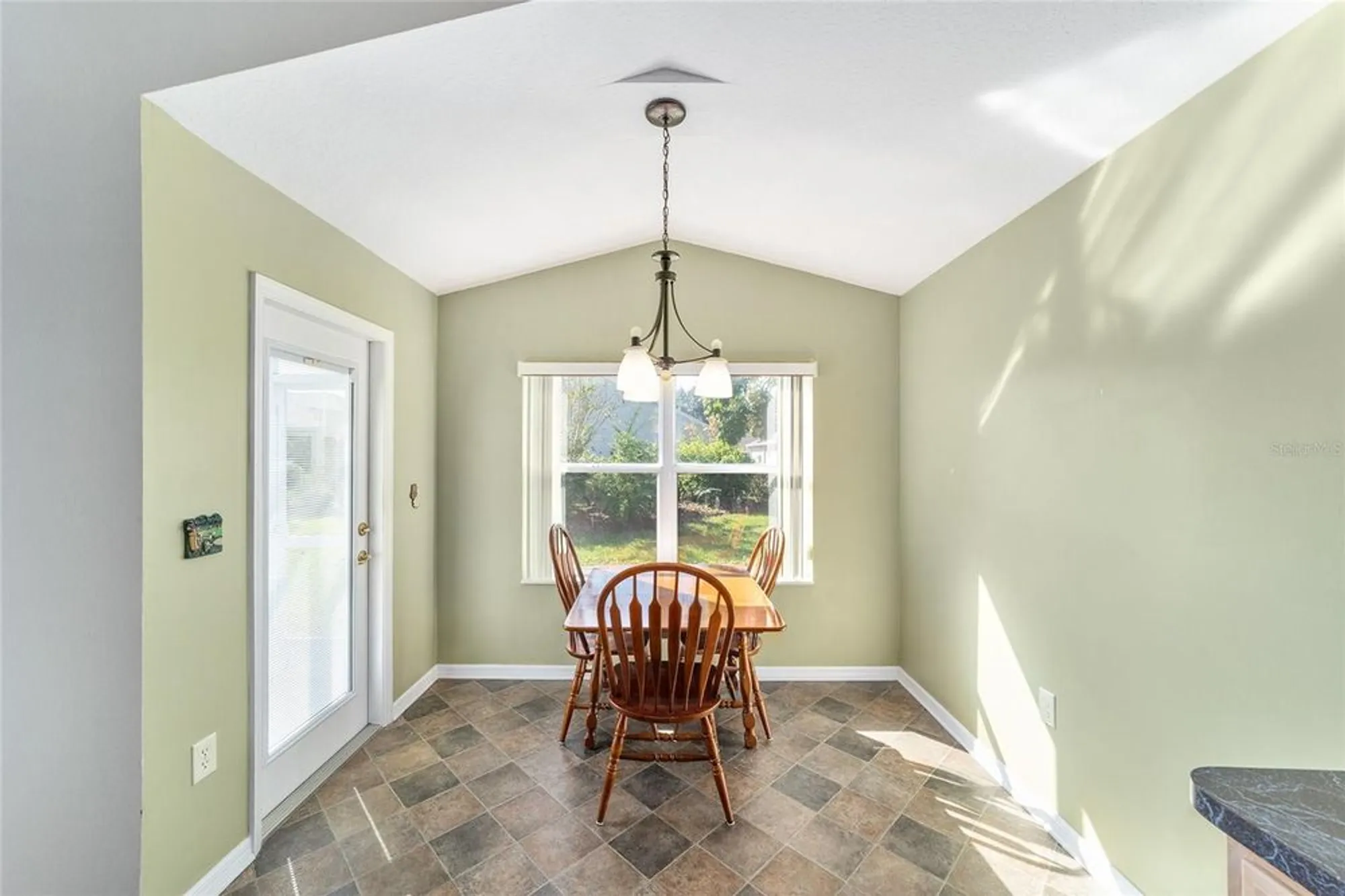 Property Slideshow image 16 of 33 | 7466 sw 111th ln, Ocala, FL, 34476