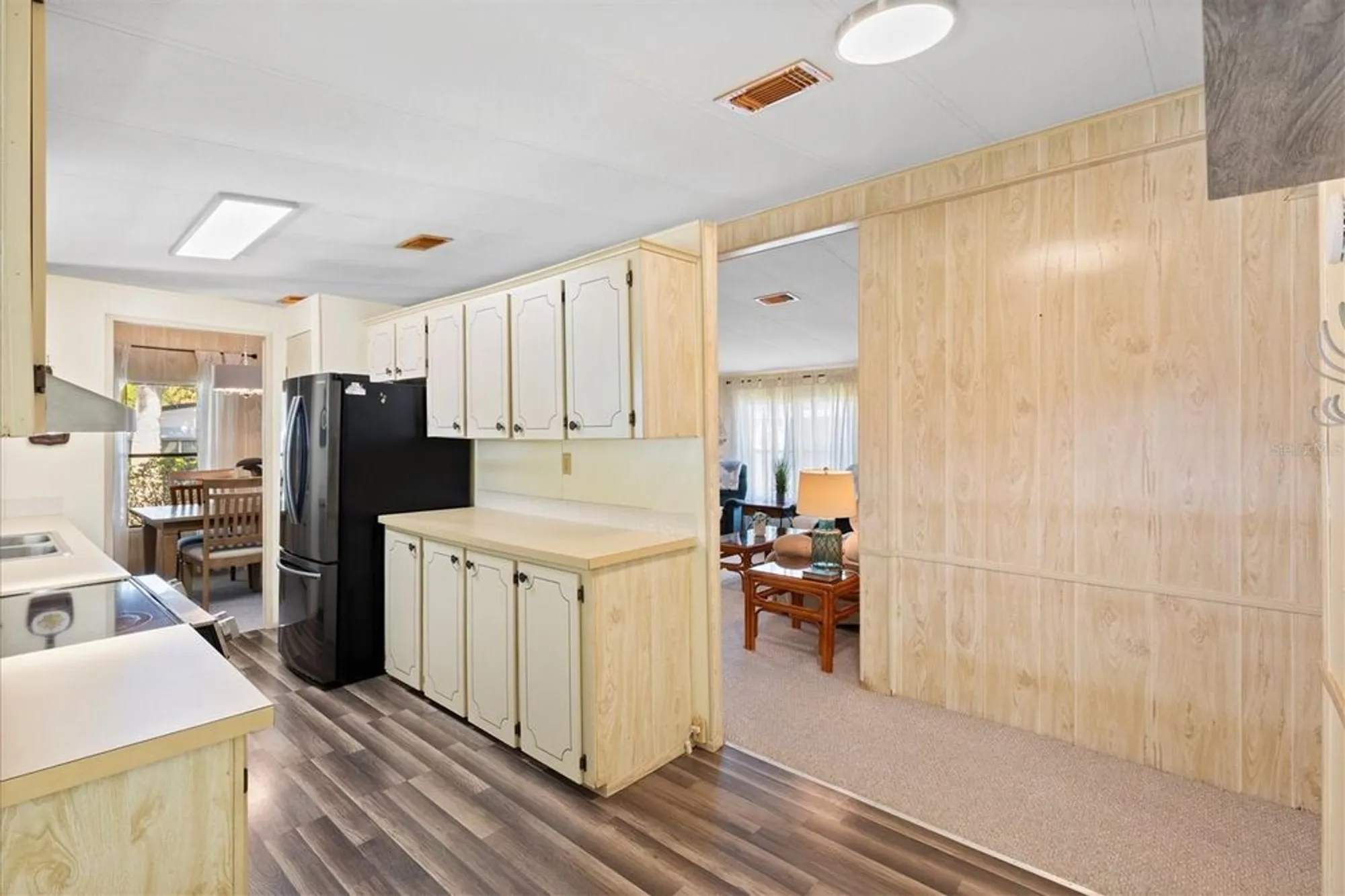 Property Slideshow image 7 of 30 | 104 winterberry ave, Wildwood, FL, 34785