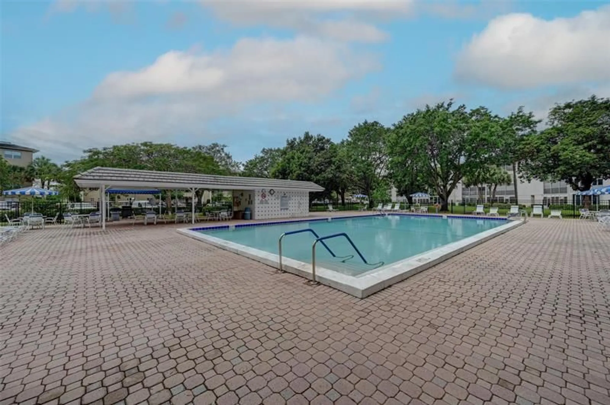 Property Slideshow image 58 of 64 | 3002 portofino isle c3, Coconut Creek, FL, 33066