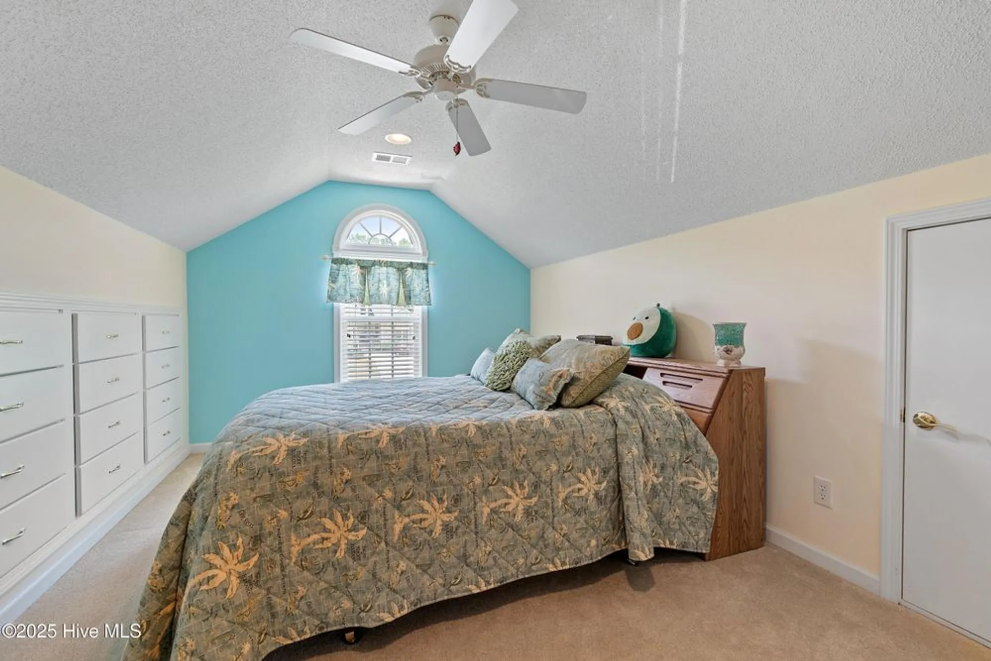 Property Slideshow image 26 of 51 | 186 ravennaside dr, Calabash, NC, 28467