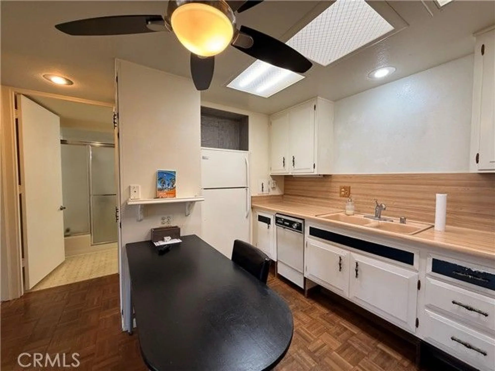Property Slideshow image 19 of 29 | 1321 prestwick rd apt 147k, Seal Beach, CA, 90740