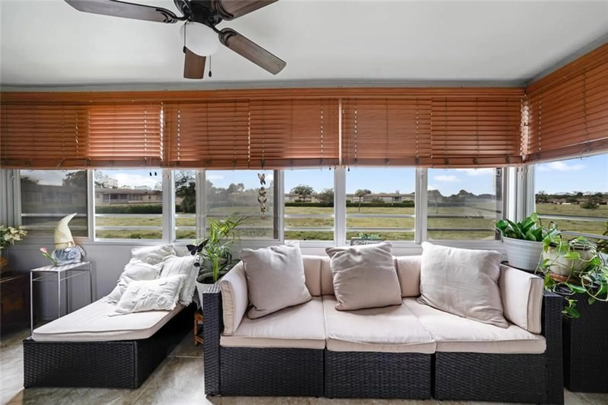 Property Slideshow image 17 of 51 | 551 nw 76th ter apt 208, Margate, FL, 33063