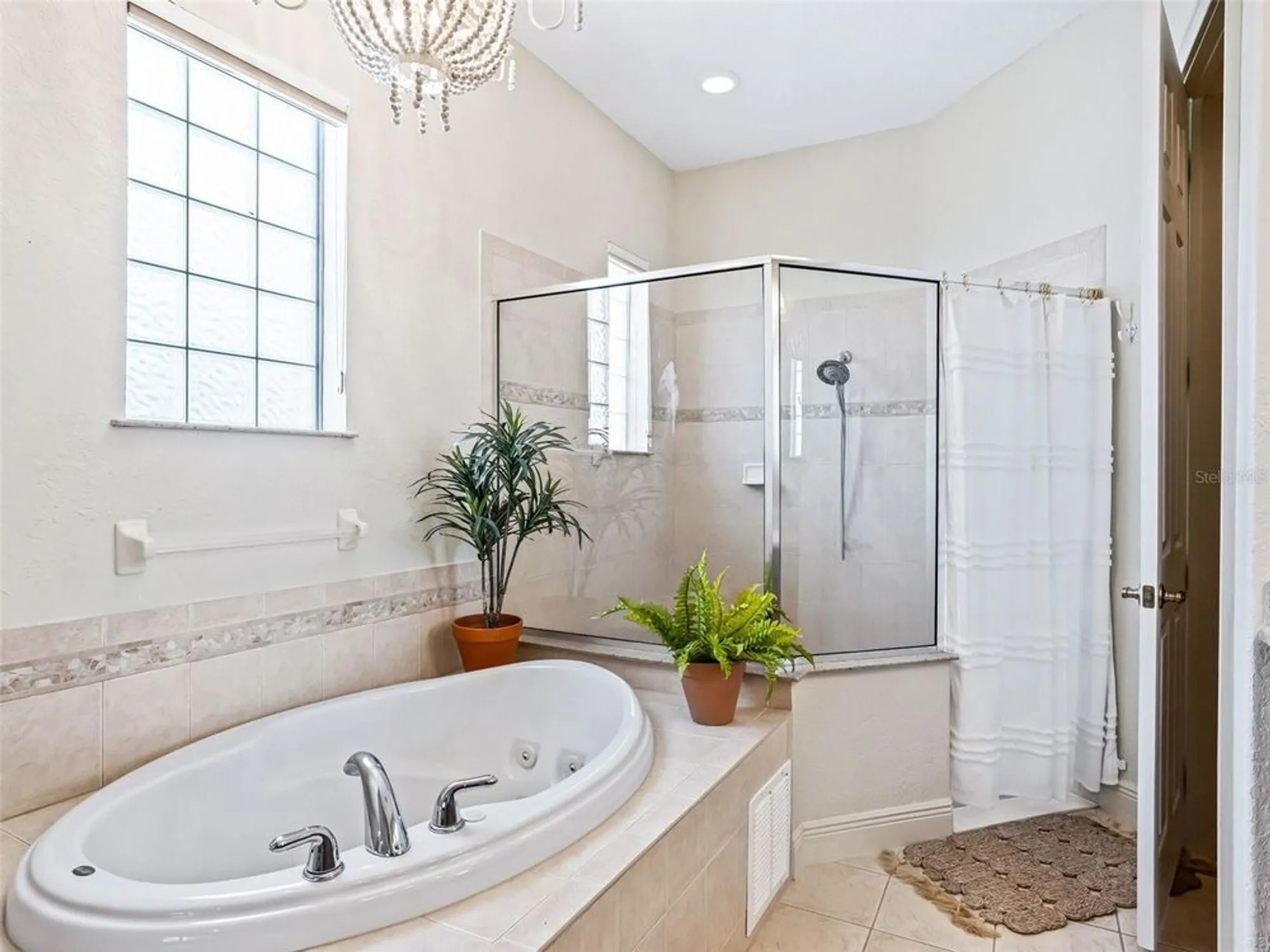 Property Slideshow image 31 of 52 | 39023 griffin lndg, Lady Lake, FL, 32159