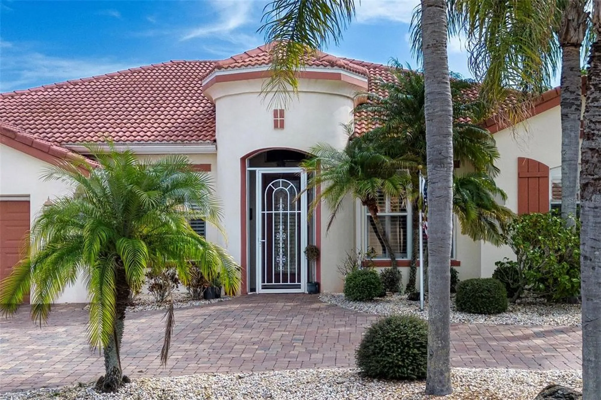 Property Slideshow image 3 of 74 | 1115 signature dr, Sun City Center, FL, 33573