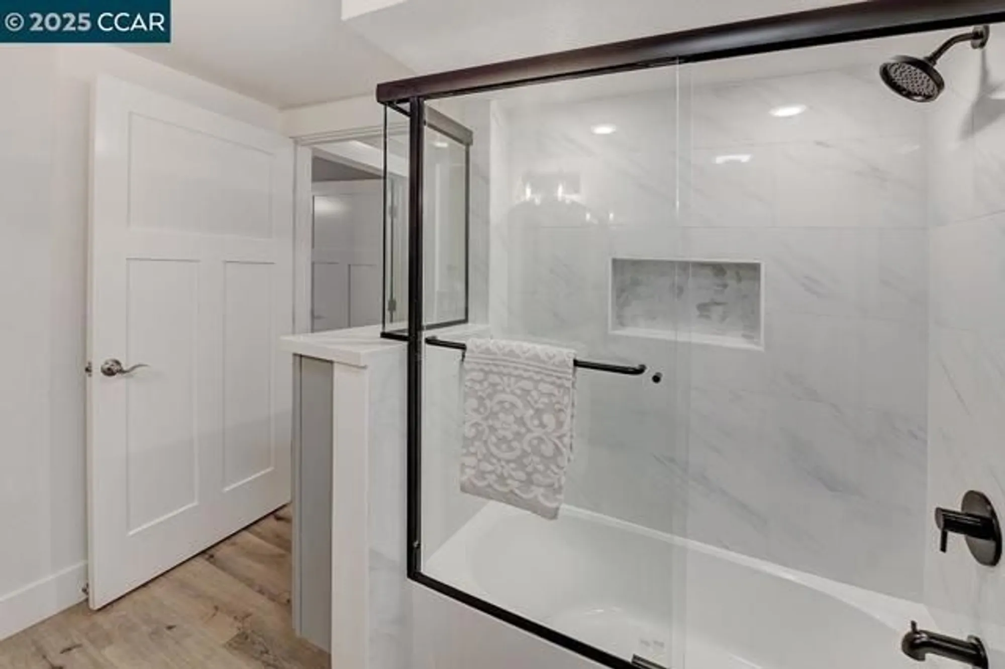 Property Slideshow image 37 of 60 | 1501 canyonwood ct 12, Walnut Creek, CA, 94595