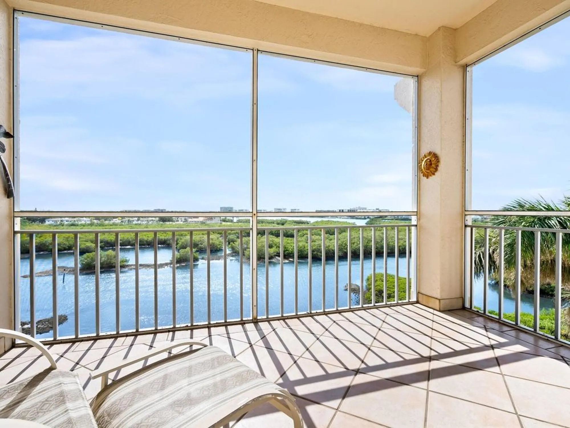 Property Slideshow image 1 of 38 | 5440 eagles point cir 405, Sarasota, FL, 34231