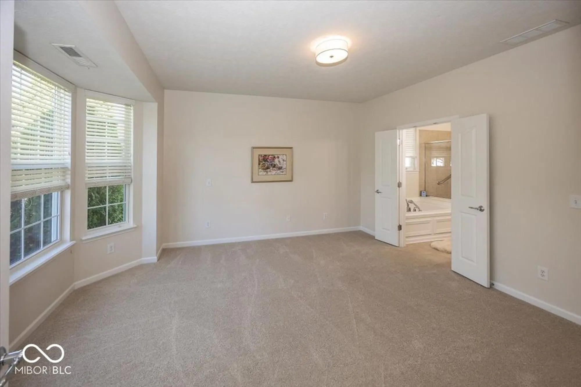 Property Slideshow image 22 of 54 | 12926 venito trl, Fishers, IN, 46037