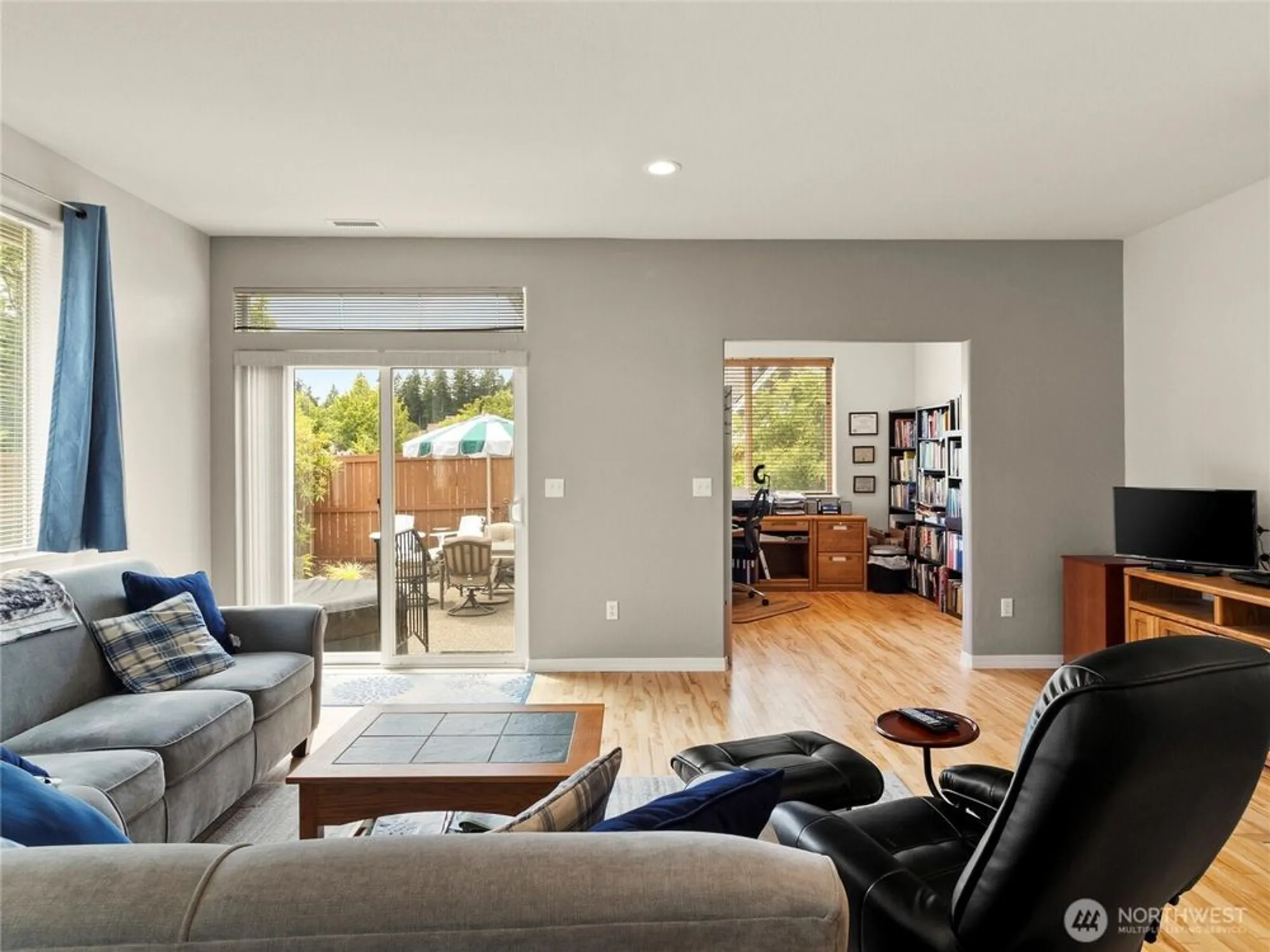 Property Slideshow image 6 of 40 | 4989 spokane st, Lacey, WA, 98516