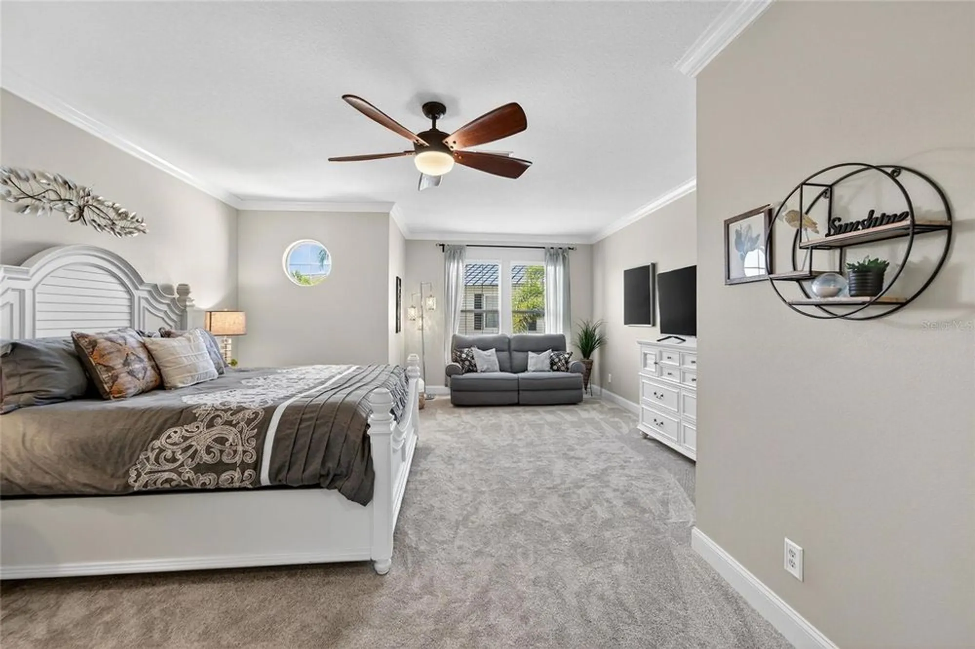 Property Slideshow image 42 of 90 | 114 aberdeen pond dr, Apollo Beach, FL, 33572