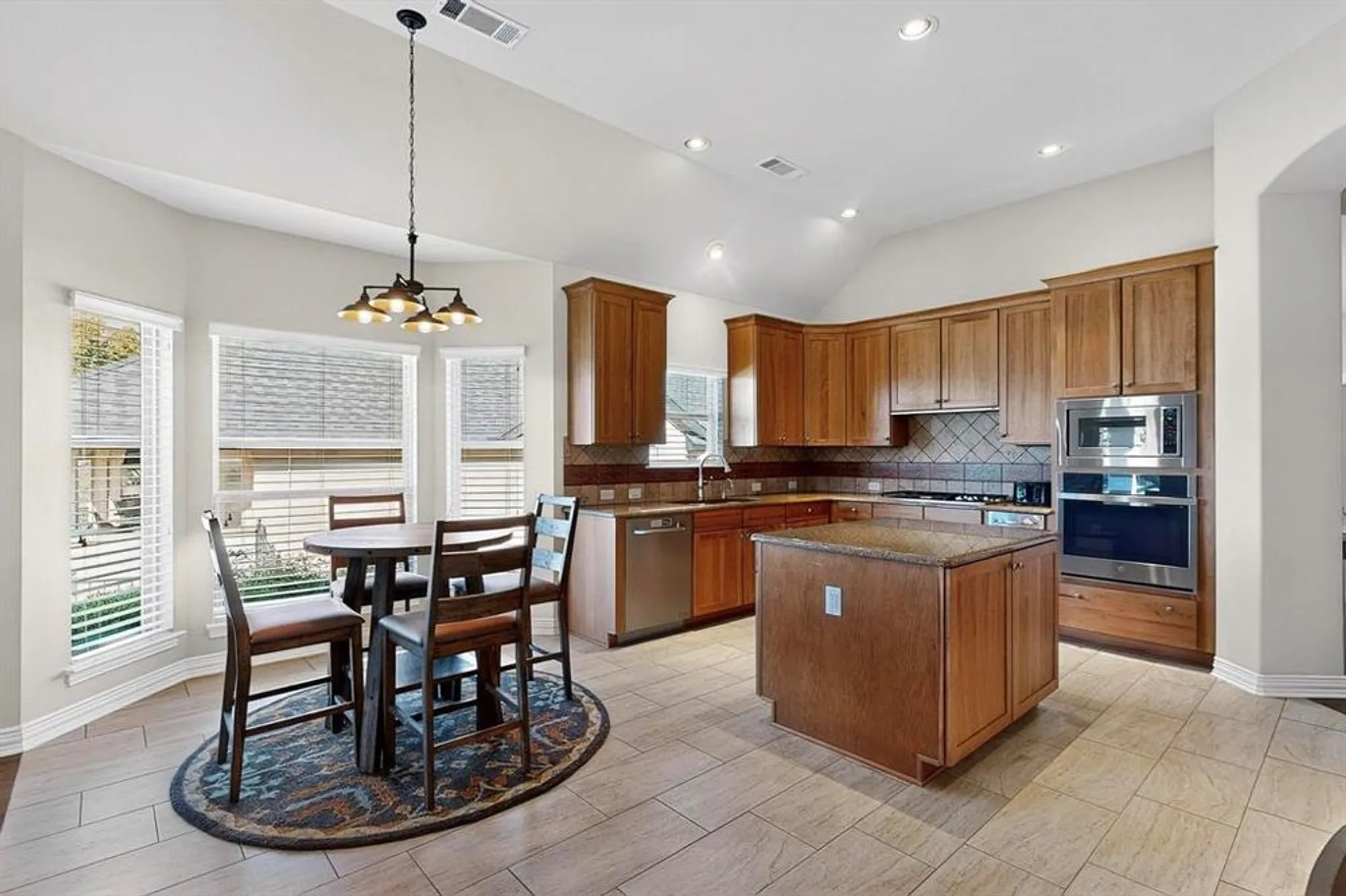 Property Slideshow image 15 of 40 | 8800 sarasota, Denton, TX, 76207