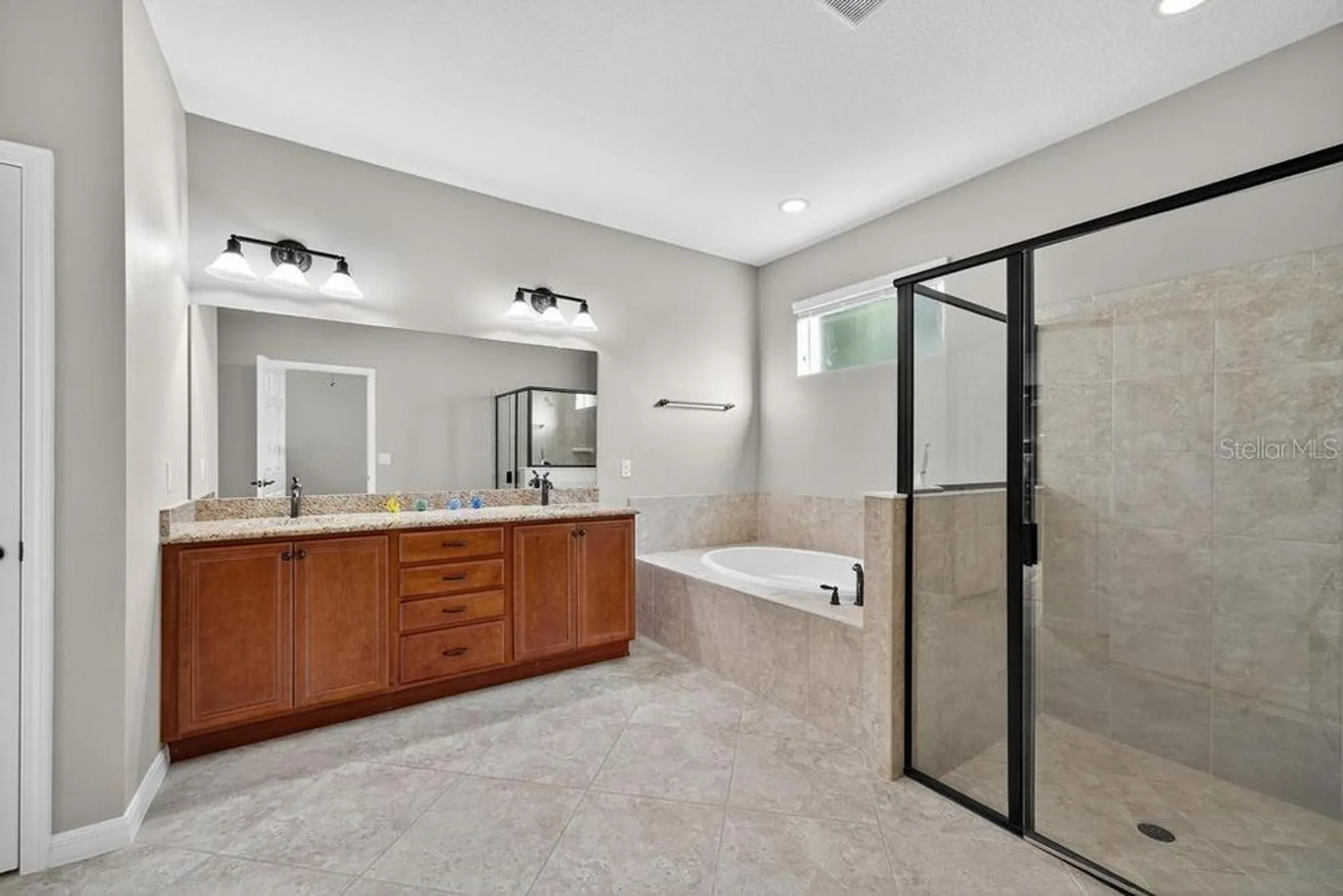 Property Slideshow image 35 of 73 | 30120 hackney loop, Mount Dora, FL, 32757