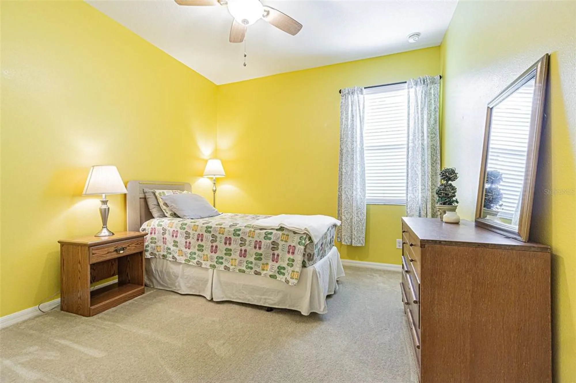 Property Slideshow image 12 of 31 | 29129 enniscrone dr, San Antonio, FL, 33576