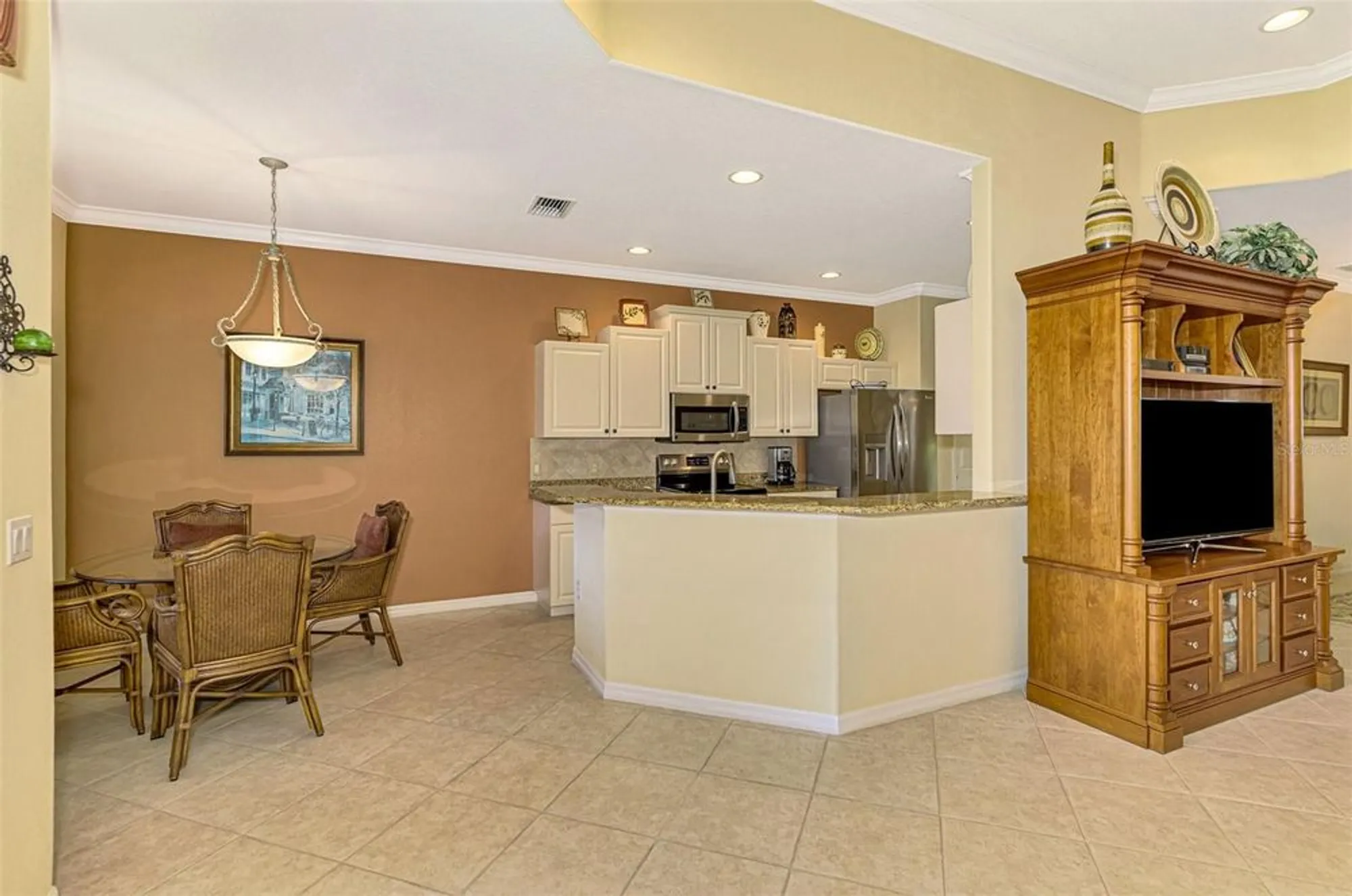 Property Slideshow image 29 of 55 | 5633 whispering oaks dr, North Port, FL, 34287