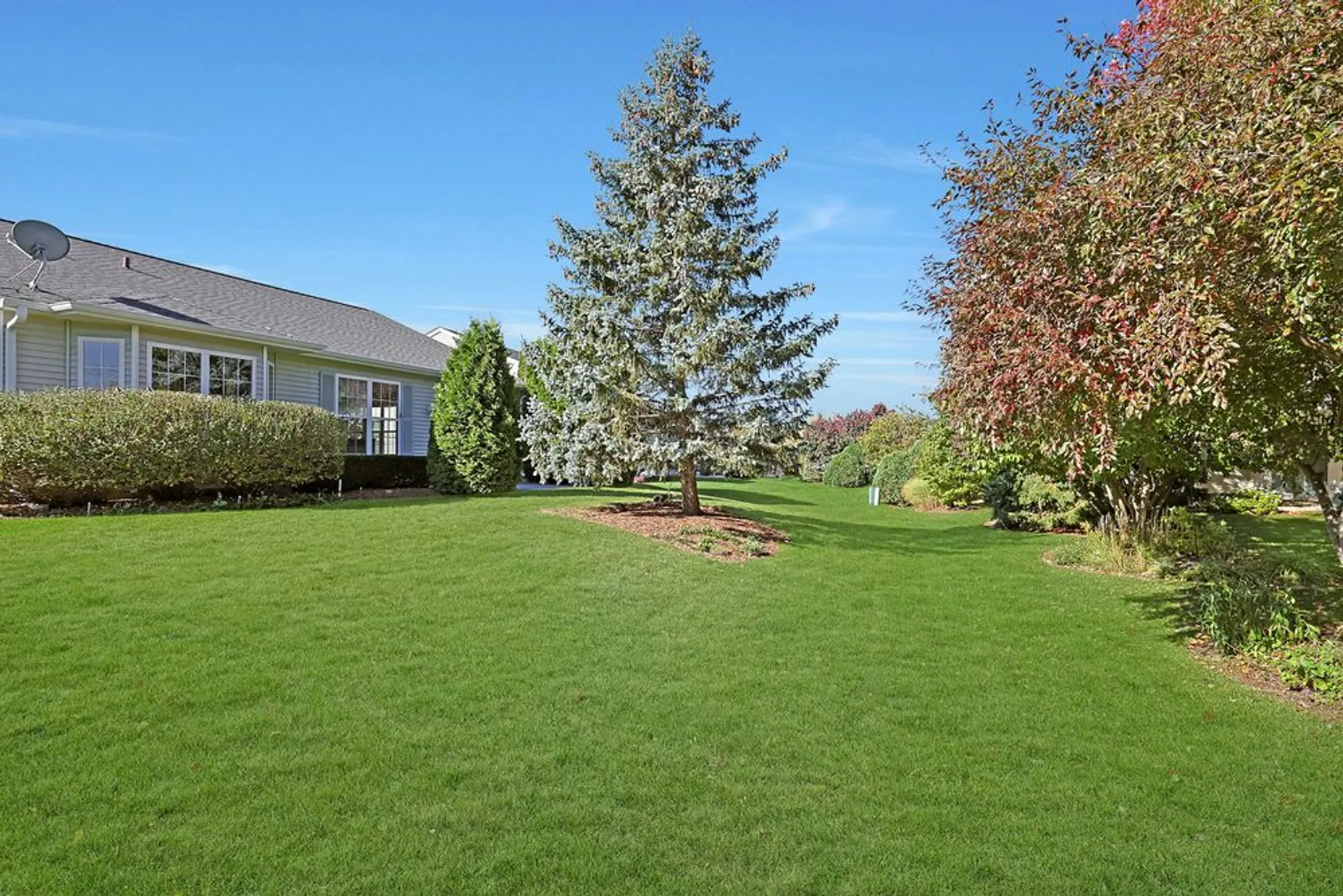 Property Slideshow image 29 of 30 | 13728 chestnut ln, Huntley, IL, 60142