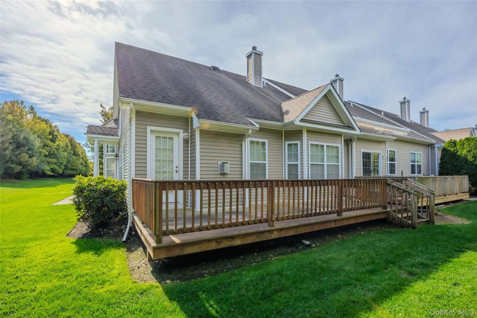 Property Slideshow image 5 of 32 | 48 avery ln, Miller Place, NY, 11764