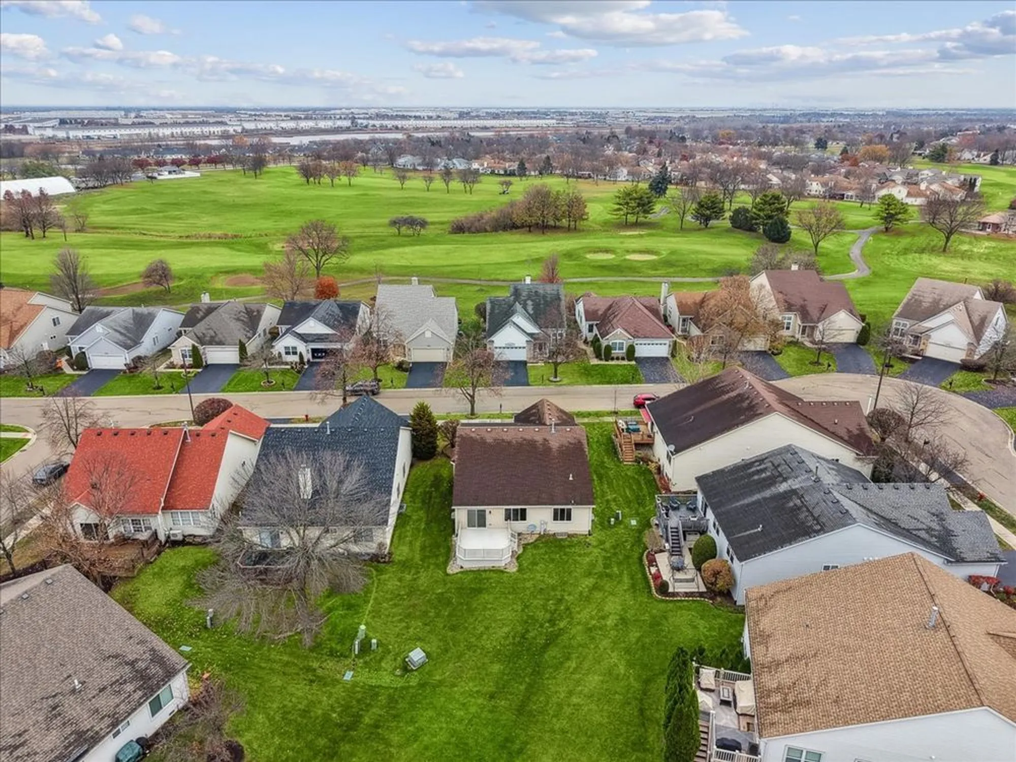 Property Slideshow image 28 of 38 | 21327 w redwood dr, Plainfield, IL, 60544