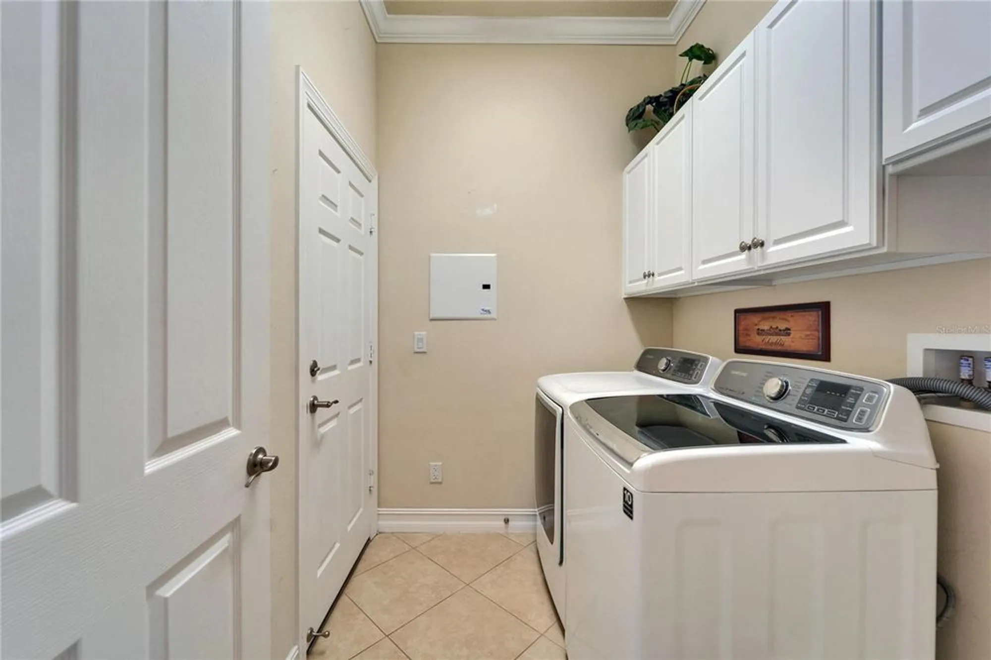Property Slideshow image 52 of 85 | 16135 cape coral dr, Wimauma, FL, 33598