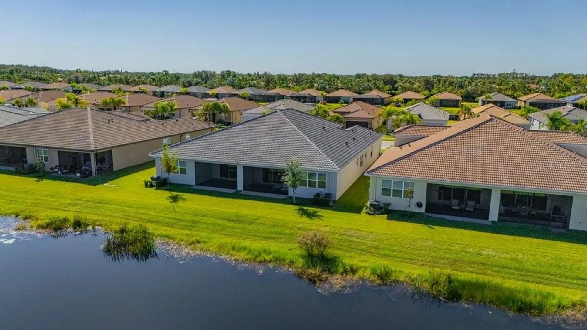 Property Slideshow image 43 of 88 | 4922 sienna isles ave, Wimauma, FL, 33598