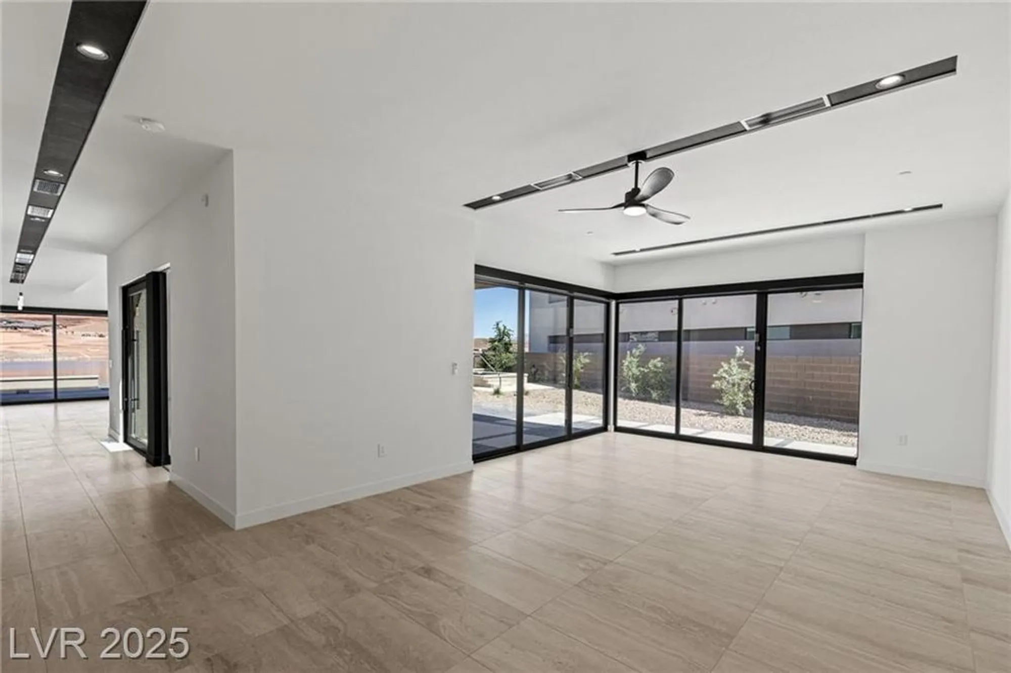 Property Slideshow image 15 of 62 | 1548 pleasant bay ct, Henderson, NV, 89011