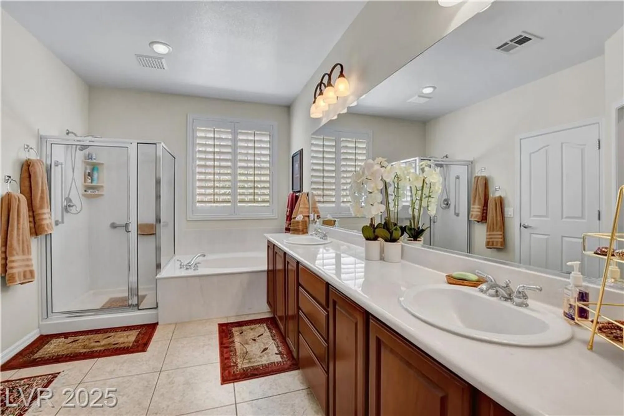 Property Slideshow image 31 of 66 | 2312 perrysburg dr, Henderson, NV, 89044