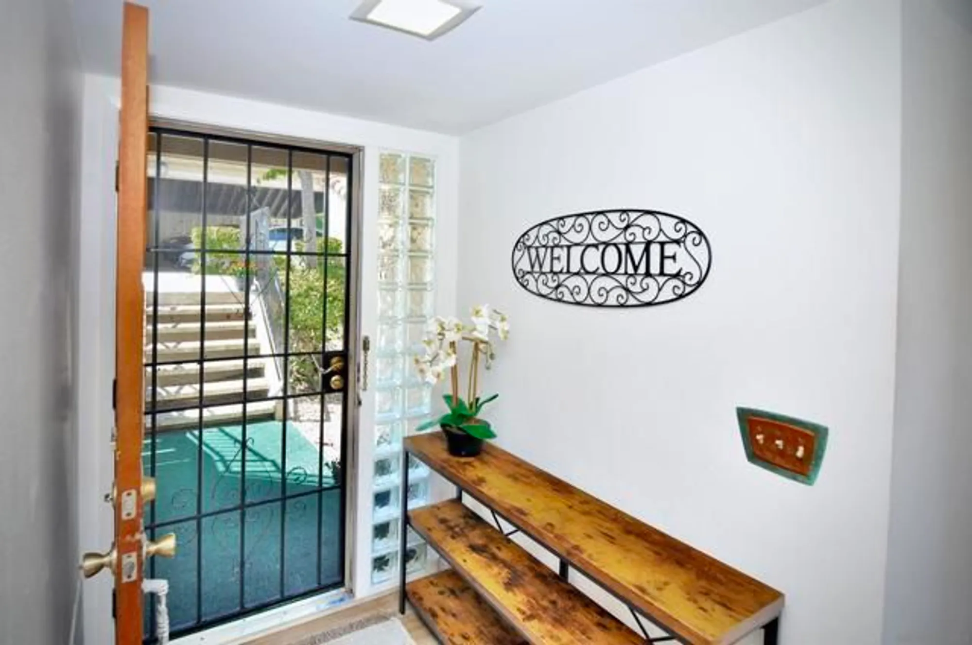 Property Slideshow image 3 of 24 | 17473 plaza abierto 30, San Diego, CA, 92128