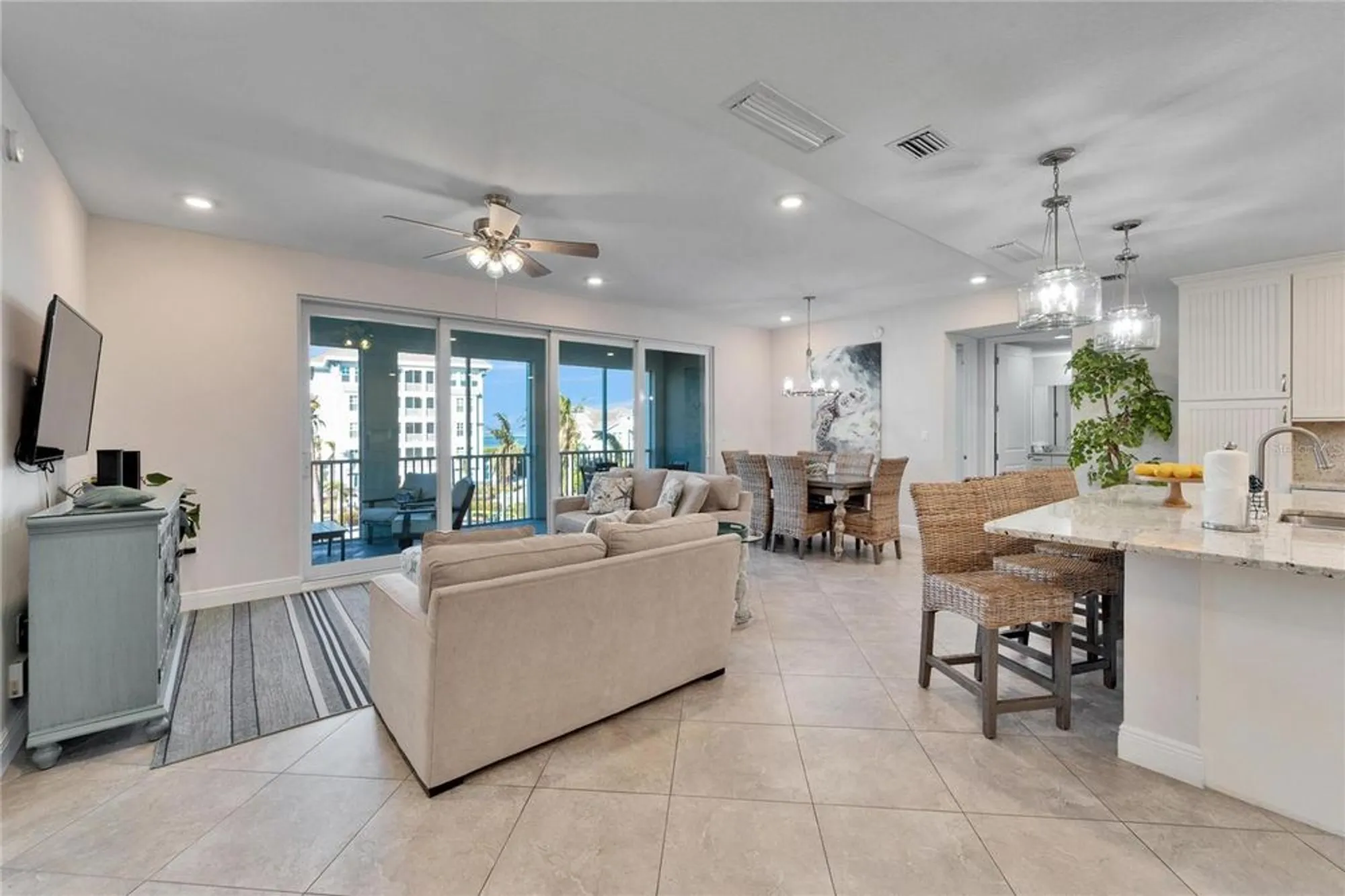 Property Slideshow image 15 of 56 | 379 aruba cir 201, Bradenton, FL, 34209