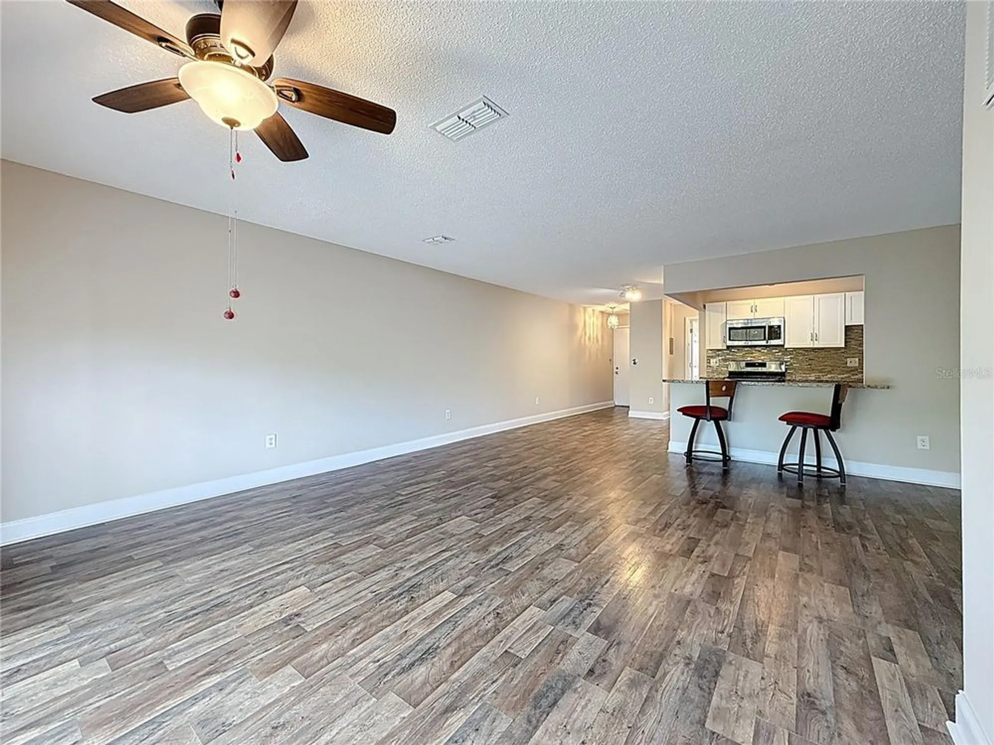 Property Slideshow image 10 of 49 | 5980 80th st n unit 408, Saint Petersburg, FL, 33709