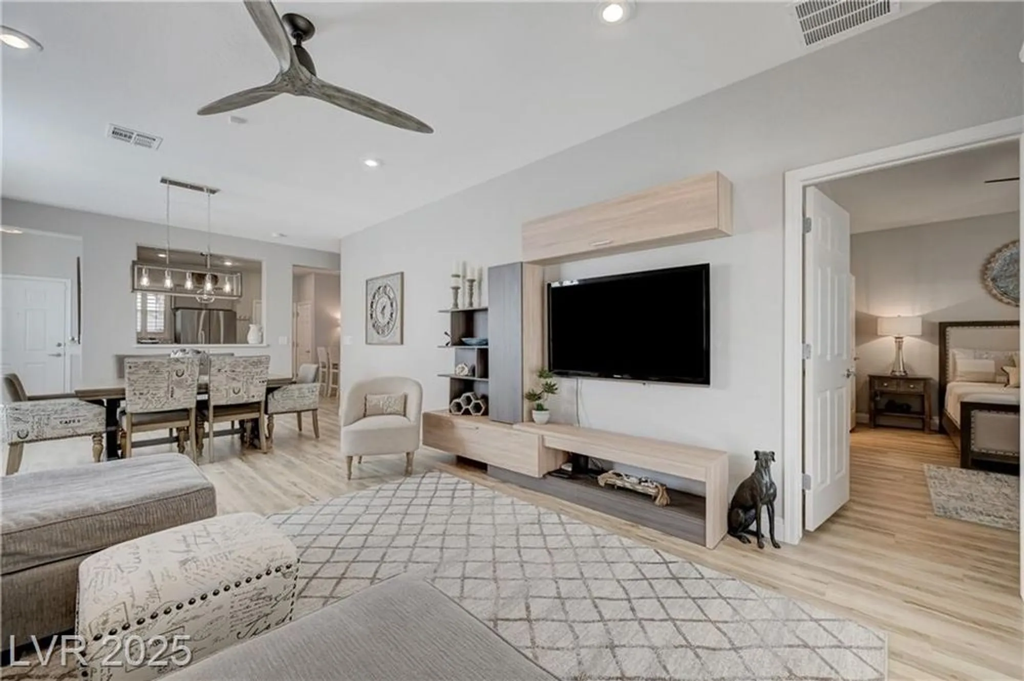 Property Slideshow image 20 of 51 | 2510 darda st, Henderson, NV, 89044