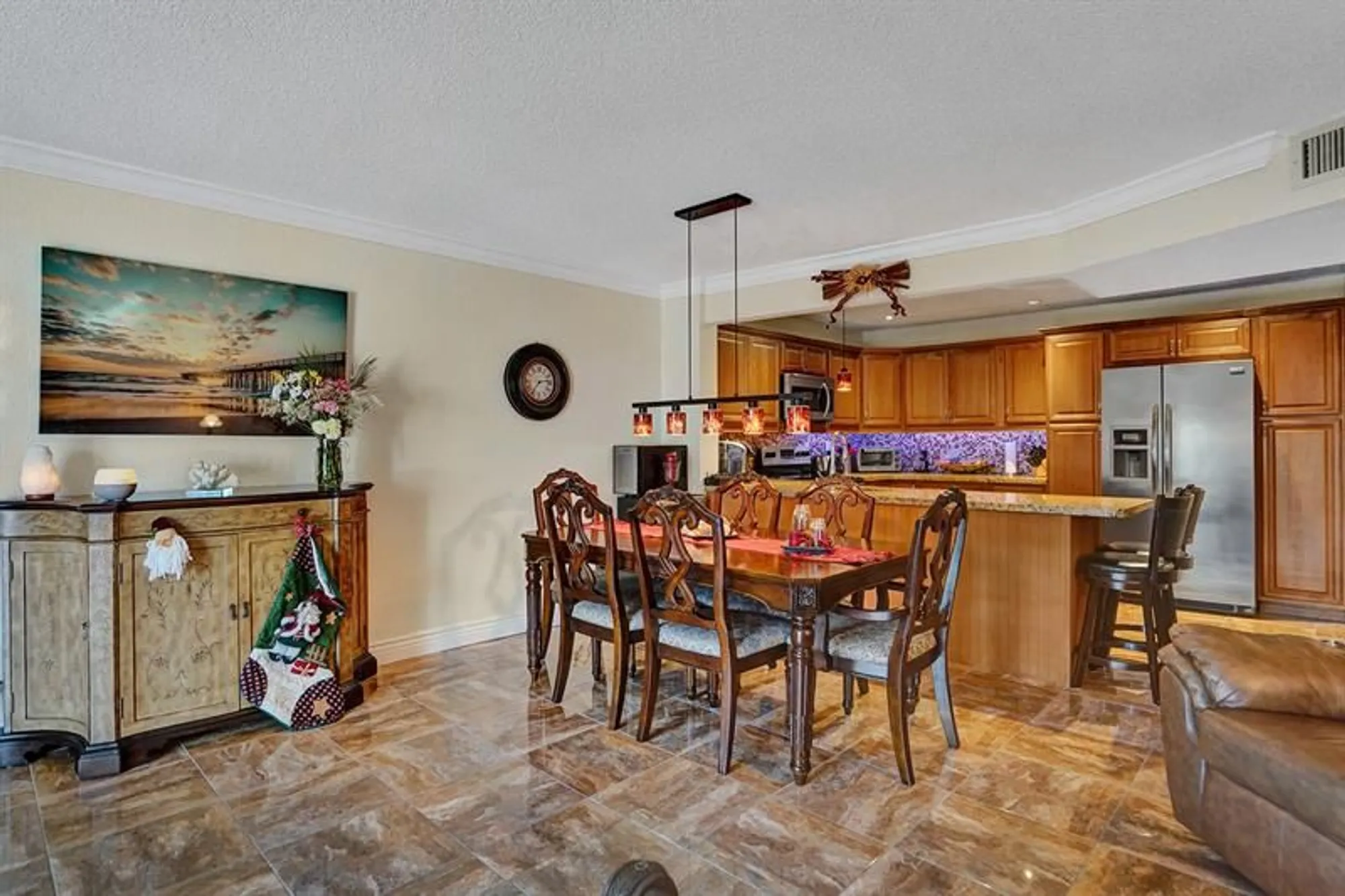 Property Slideshow image 4 of 36 | 4751 nw 21st st 202, Lauderhill, FL, 33313