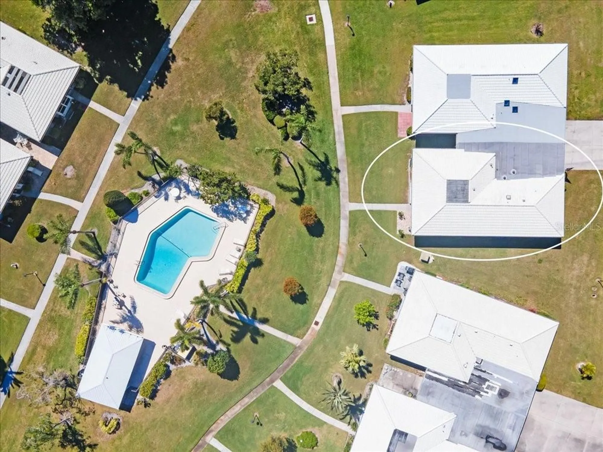 Property Slideshow image 31 of 36 | 3626 medford ln # 1537, Sarasota, FL, 34232