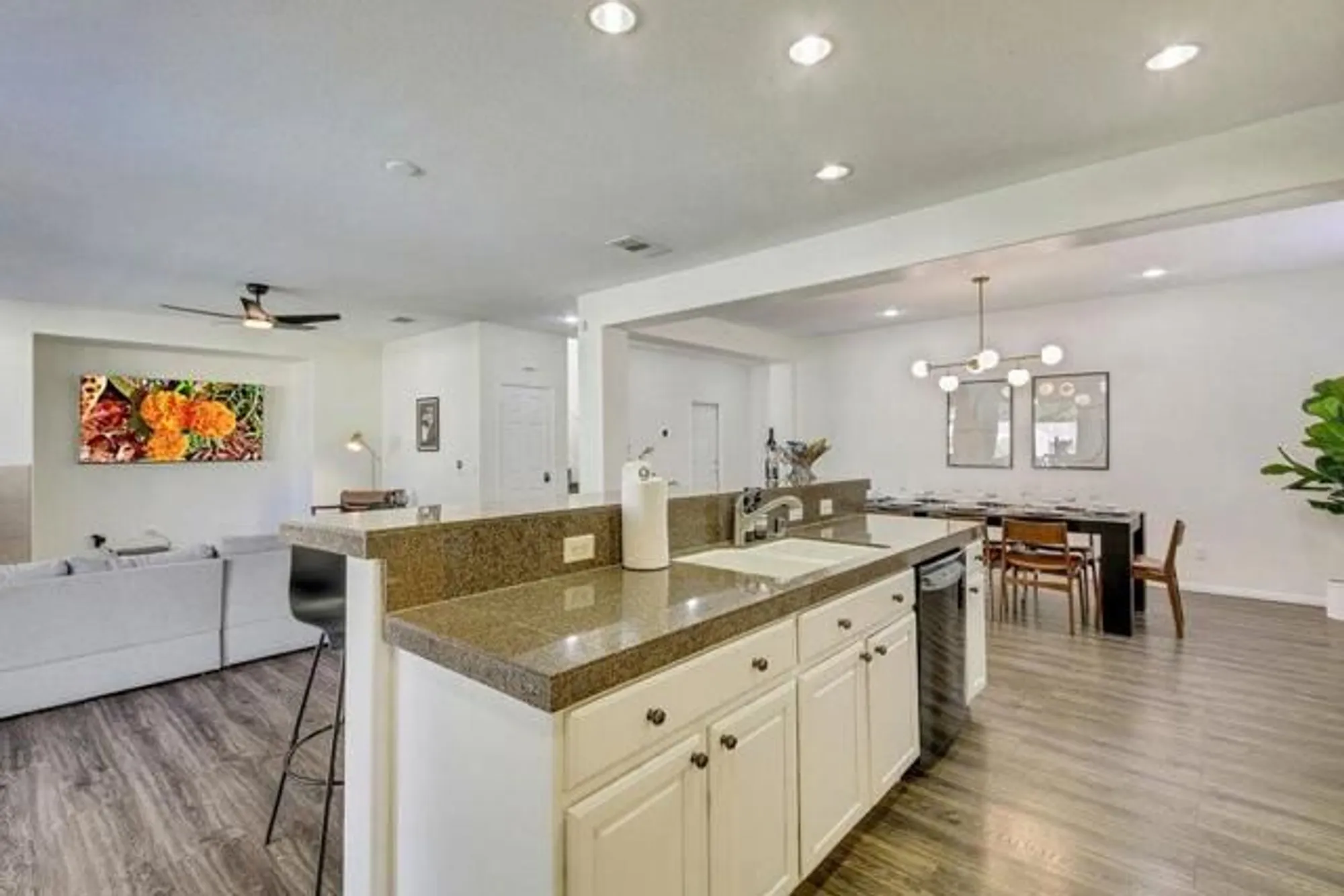 Property Slideshow image 10 of 66 | 84400 onda dr, Indio, CA, 92203