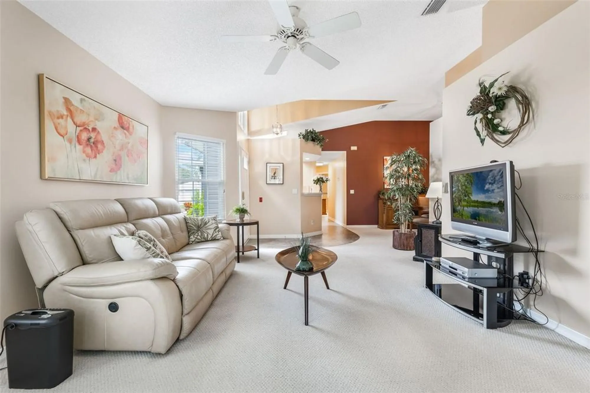 Property Slideshow image 8 of 60 | 26740 cash ct, Leesburg, FL, 34748