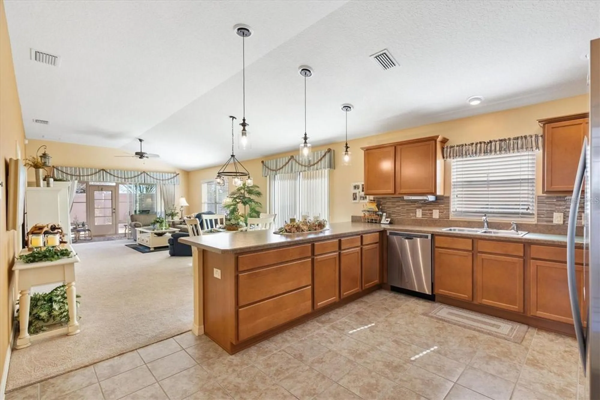 Property Slideshow image 7 of 35 | 3459 oldham ln, The Villages, FL, 32163