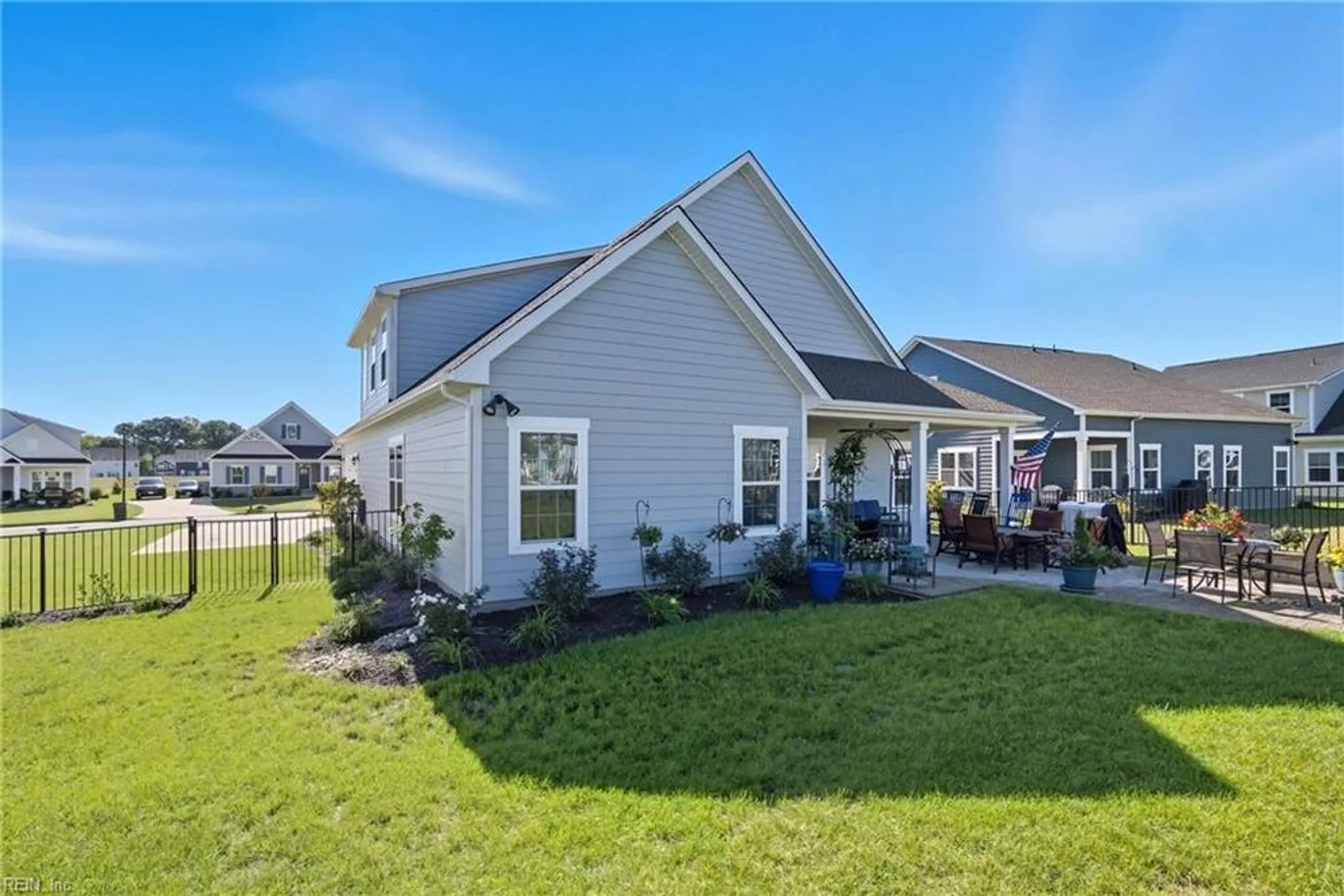 Property Slideshow image 36 of 45 | 121 ayrshire loop, Smithfield, VA, 23430